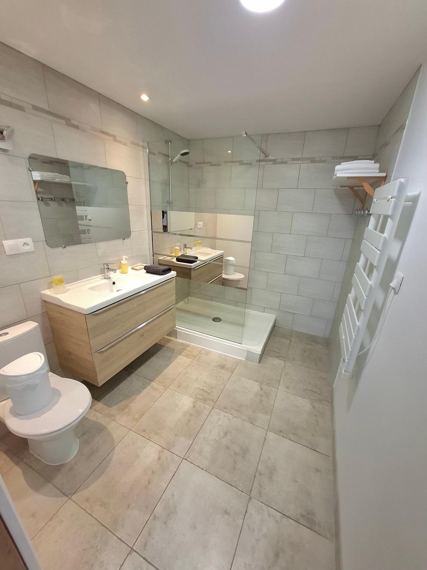 Photo 21 de l'annonce.