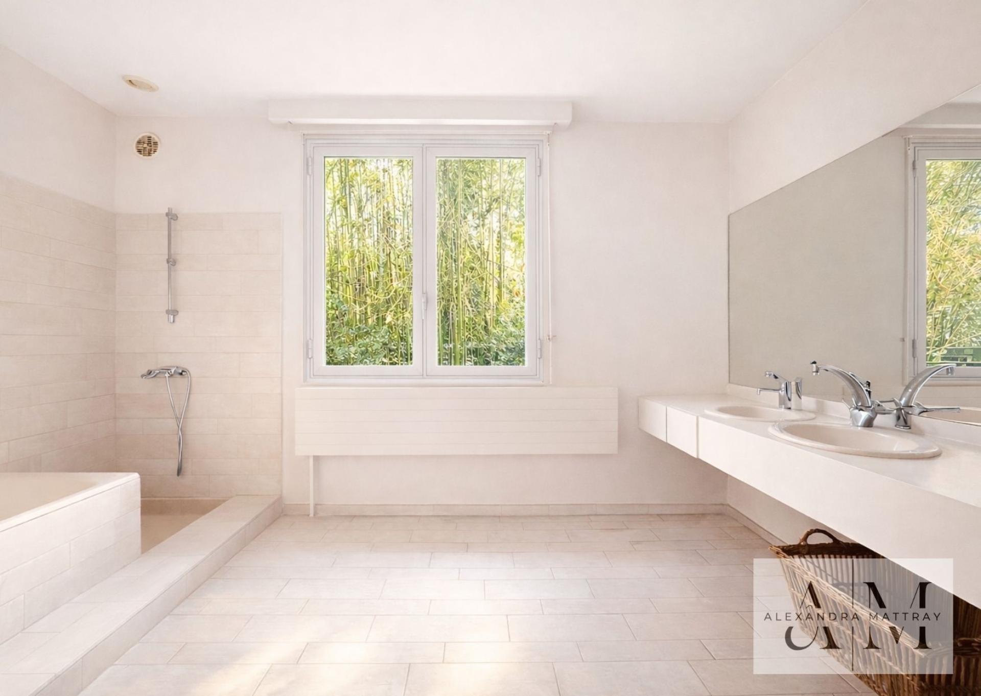 Photo 14 de l'annonce.