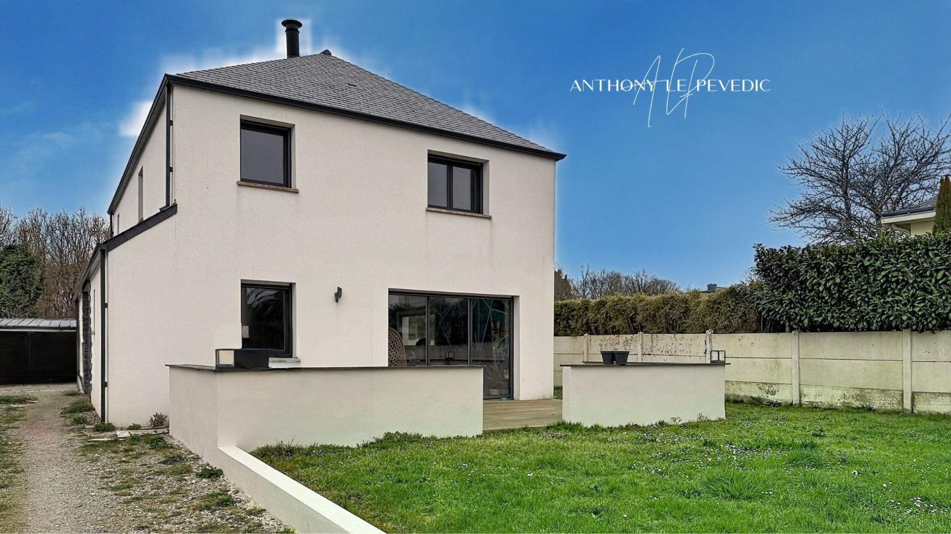 Photo 20 of the listing.