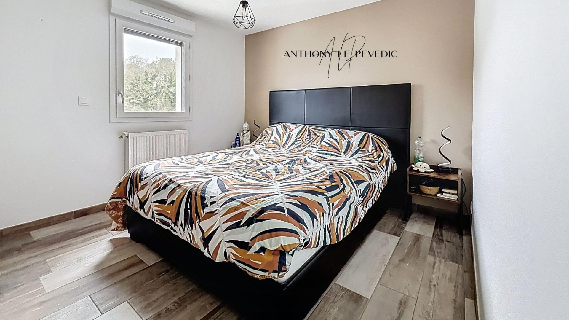 Photo 15 of the listing.