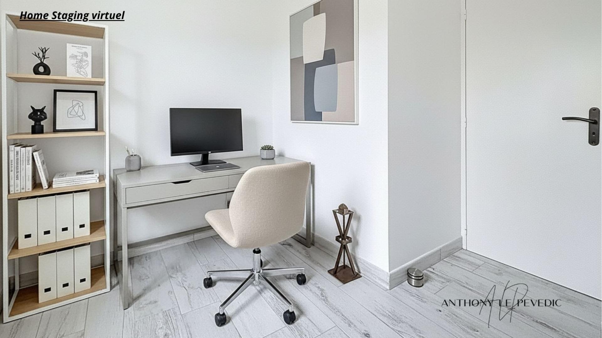 Photo 14 of the listing.