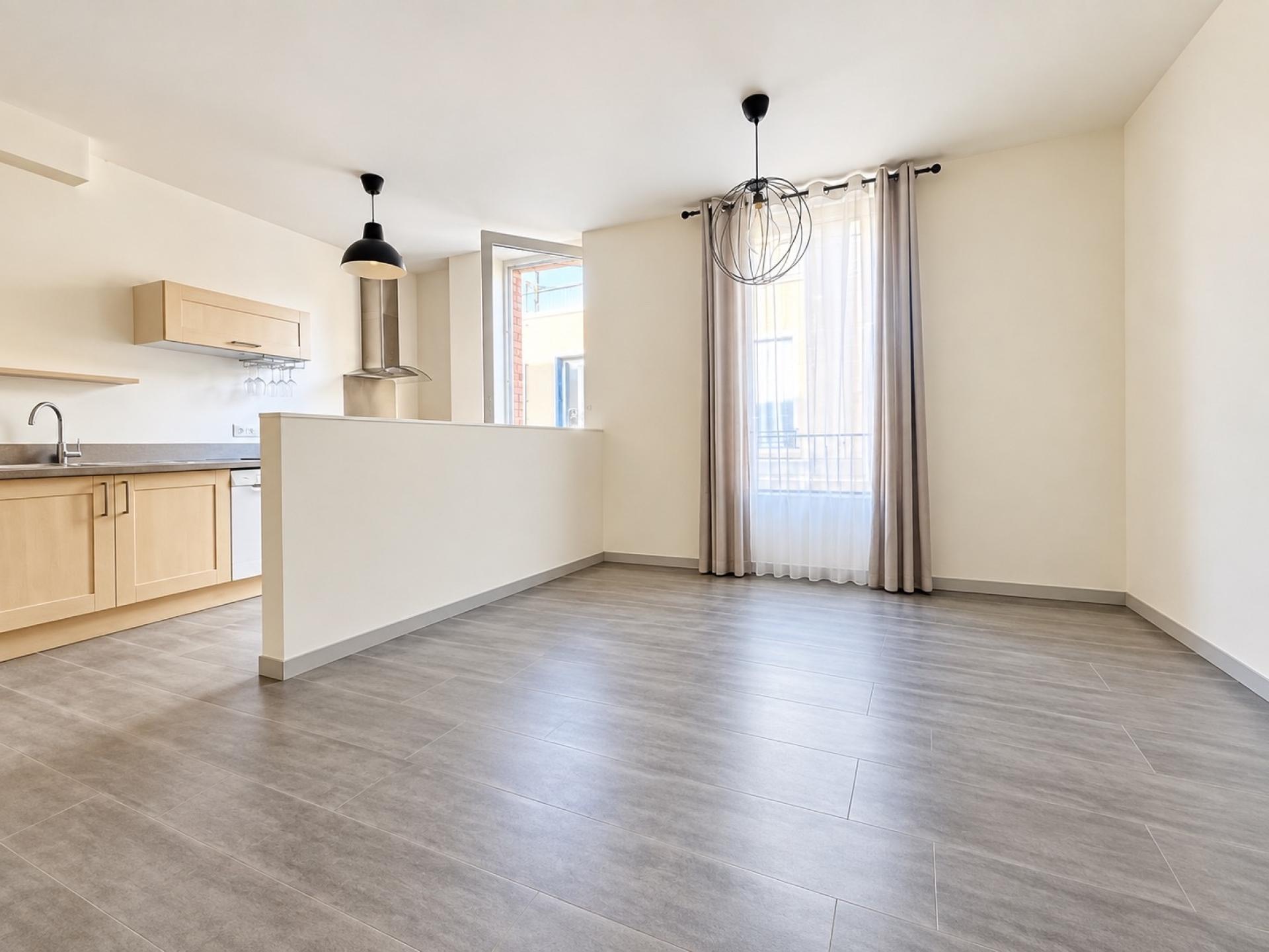 Photo SAFTI — Appartement 2 pièces, 55 m² à Bourg De Peage 2