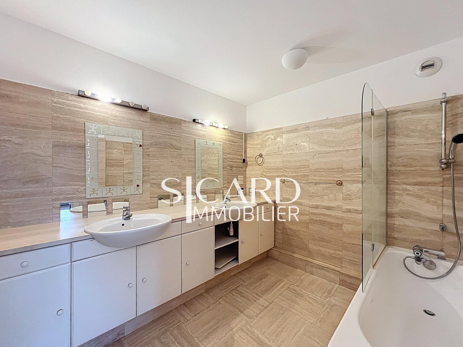 Photo 8 de l'annonce.