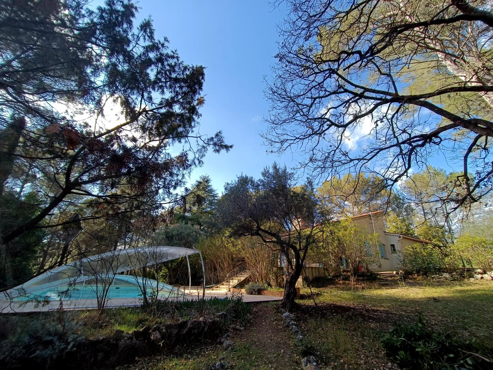 Photo 14 de l'annonce.