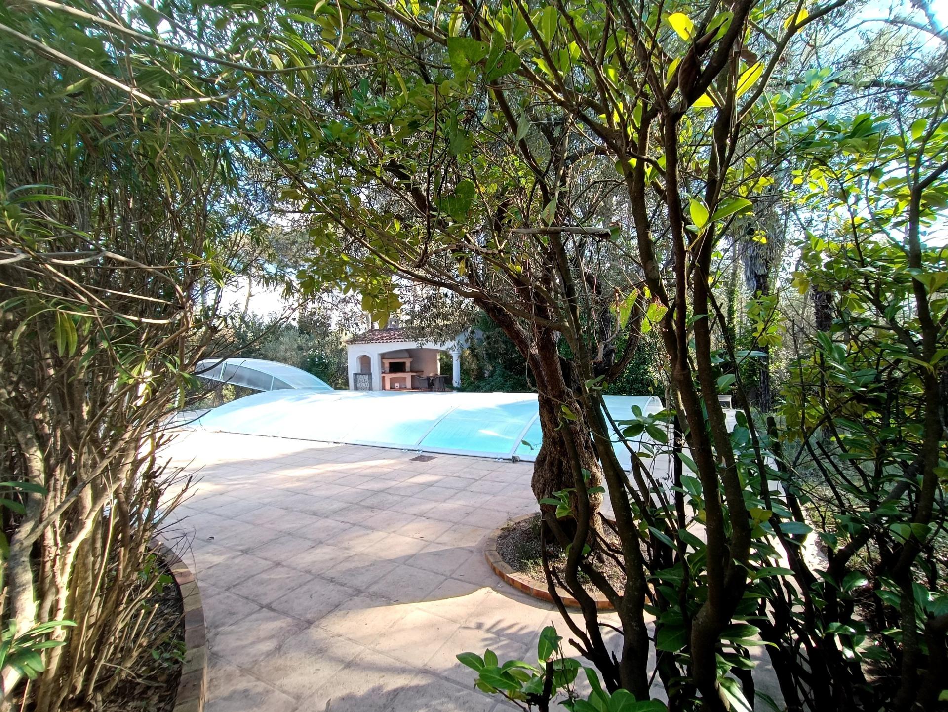 Photo 13 de l'annonce.