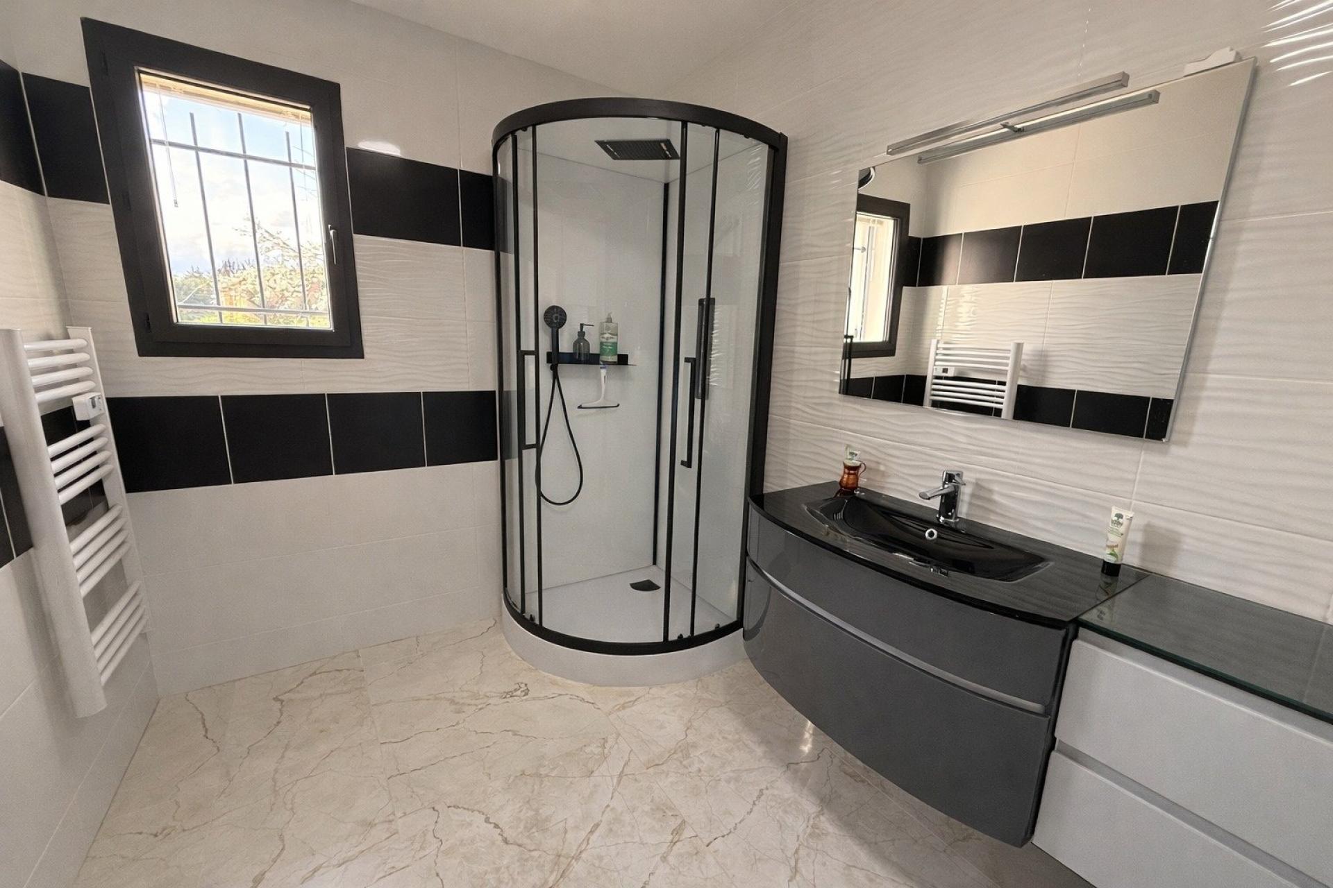 Photo 11 de l'annonce.