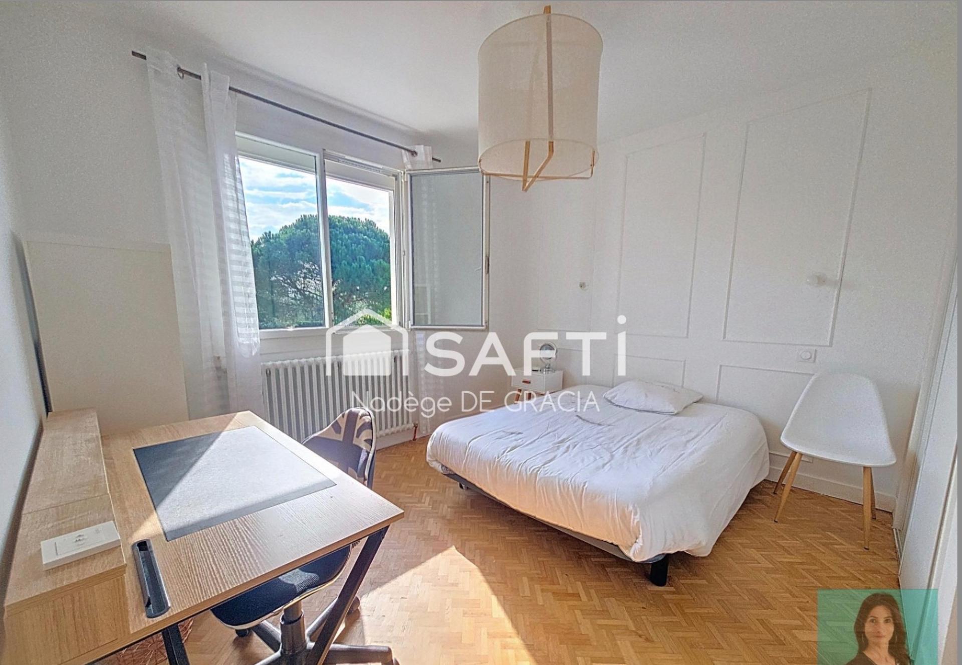 Photo 7 of the listing.
