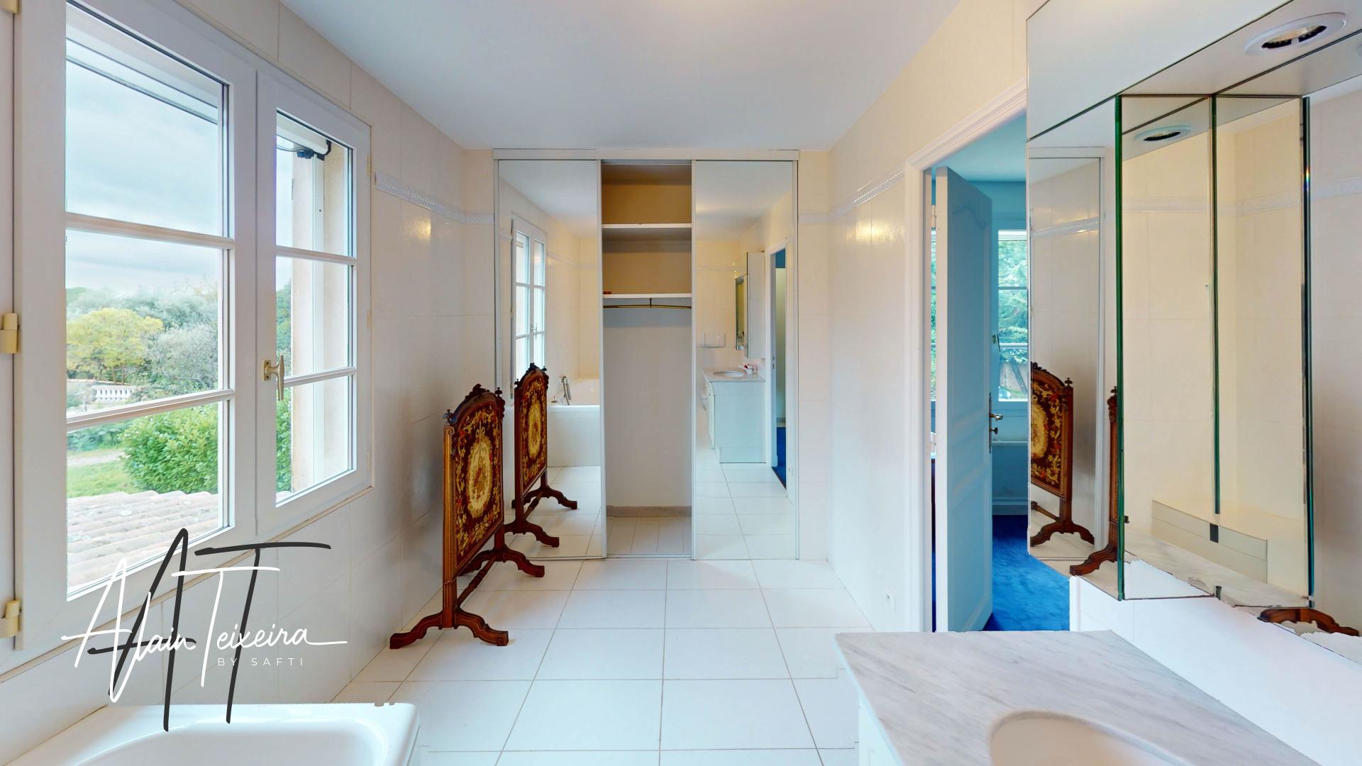 Photo 12 de l'annonce.