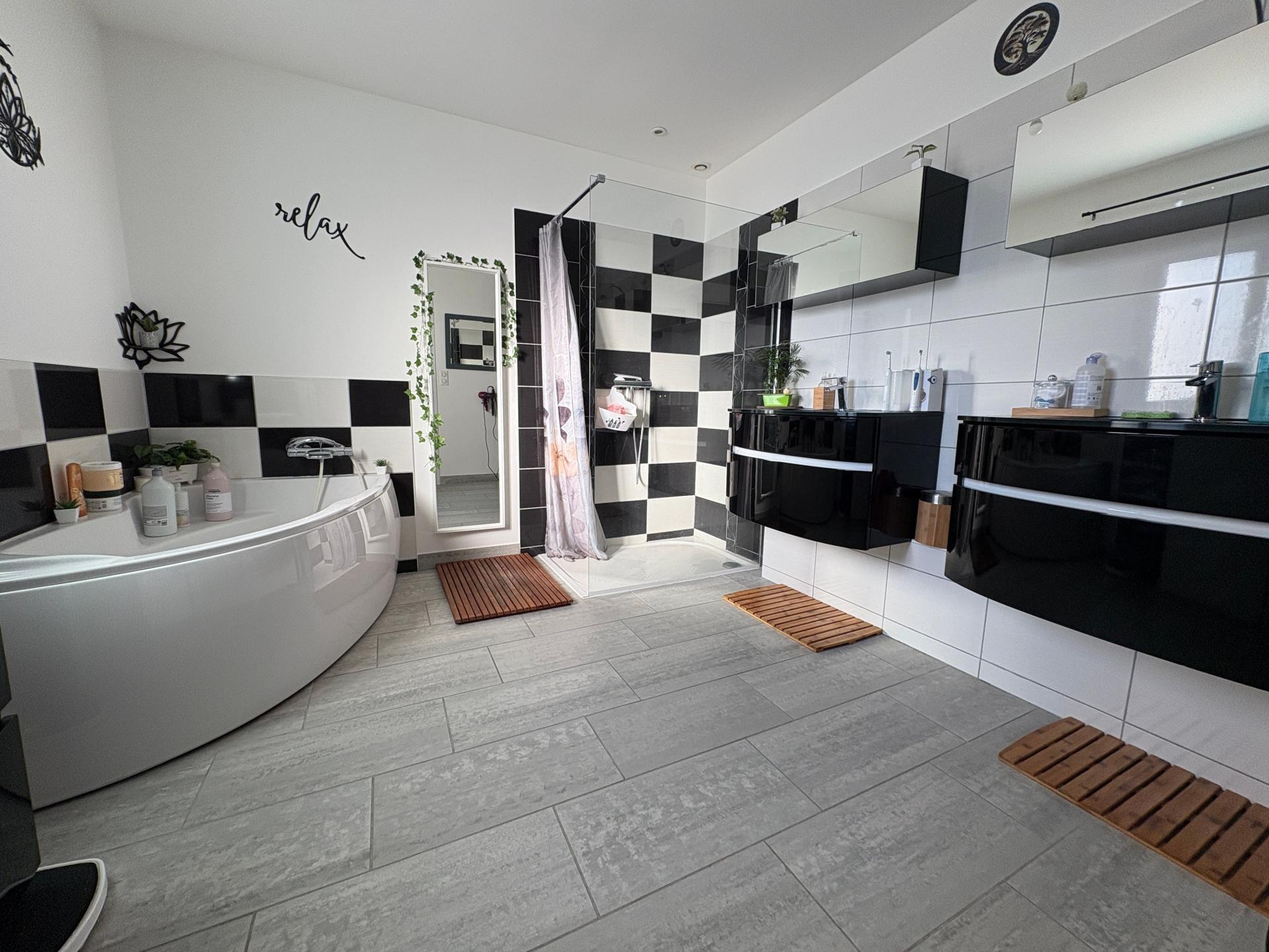 Photo 12 de l'annonce.