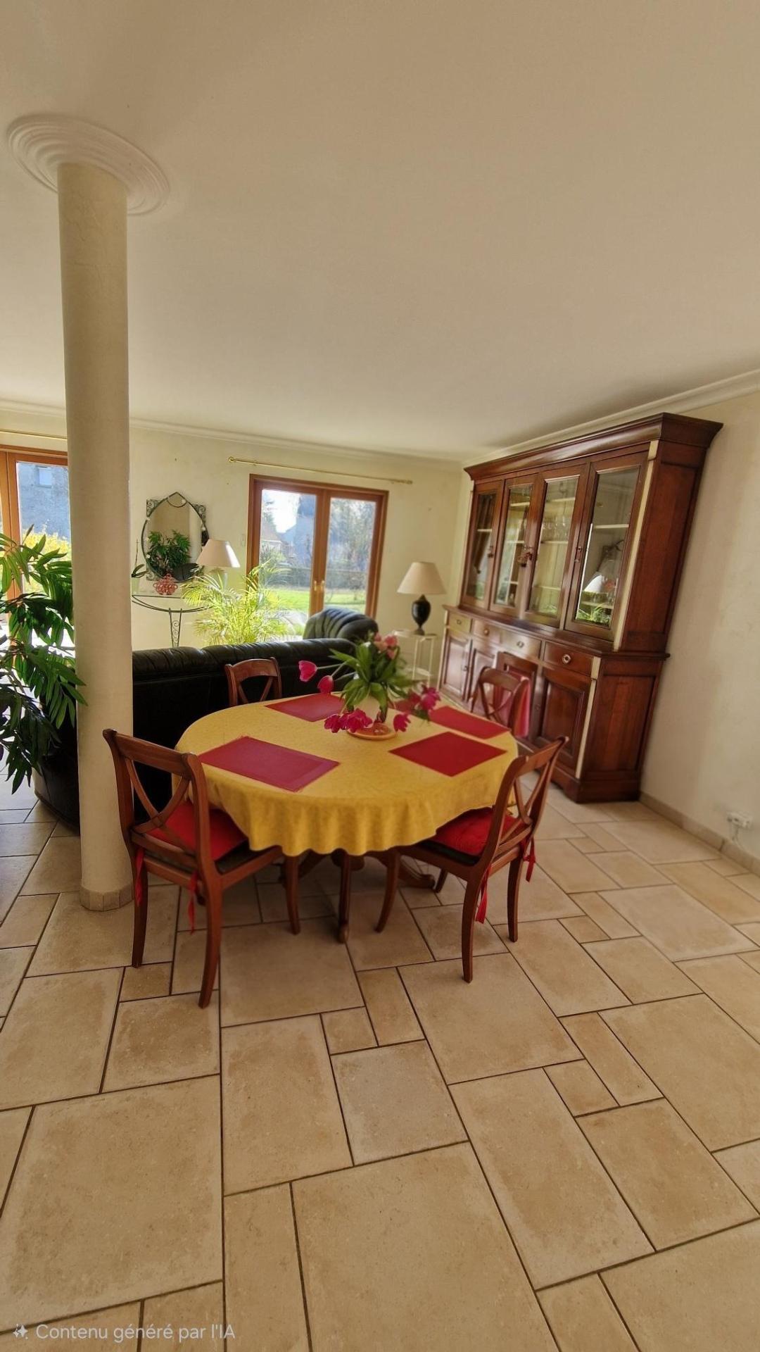 Photo 3 of the listing.