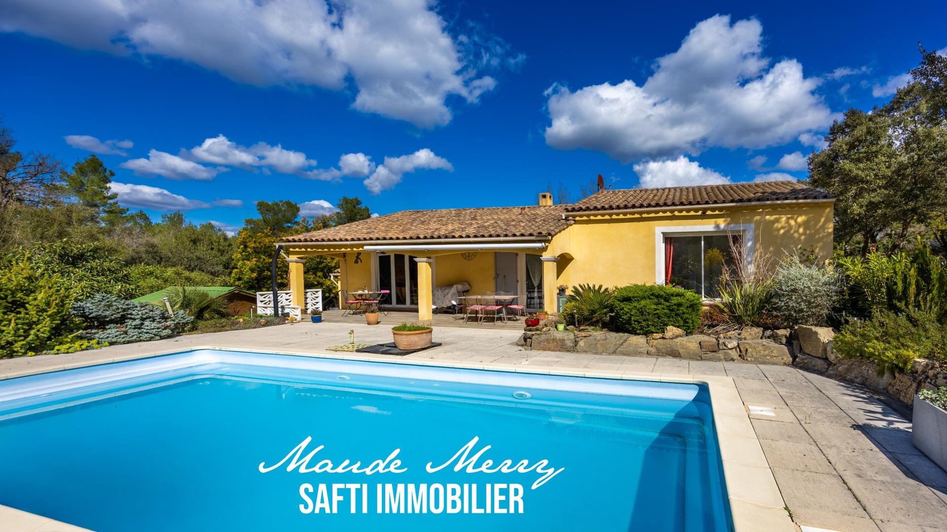 Photo 4 of the listing.