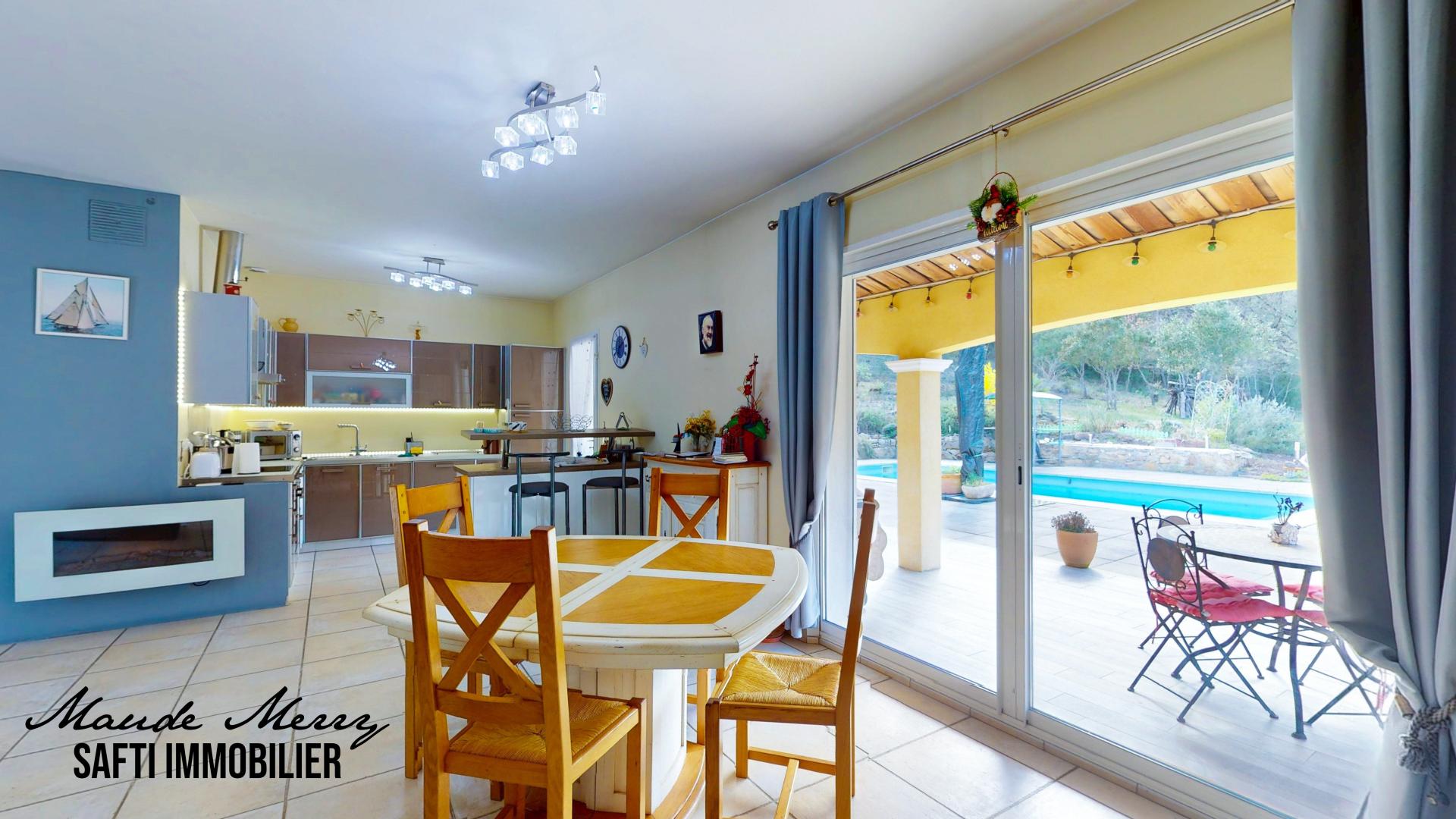 Photo 6 of the listing.