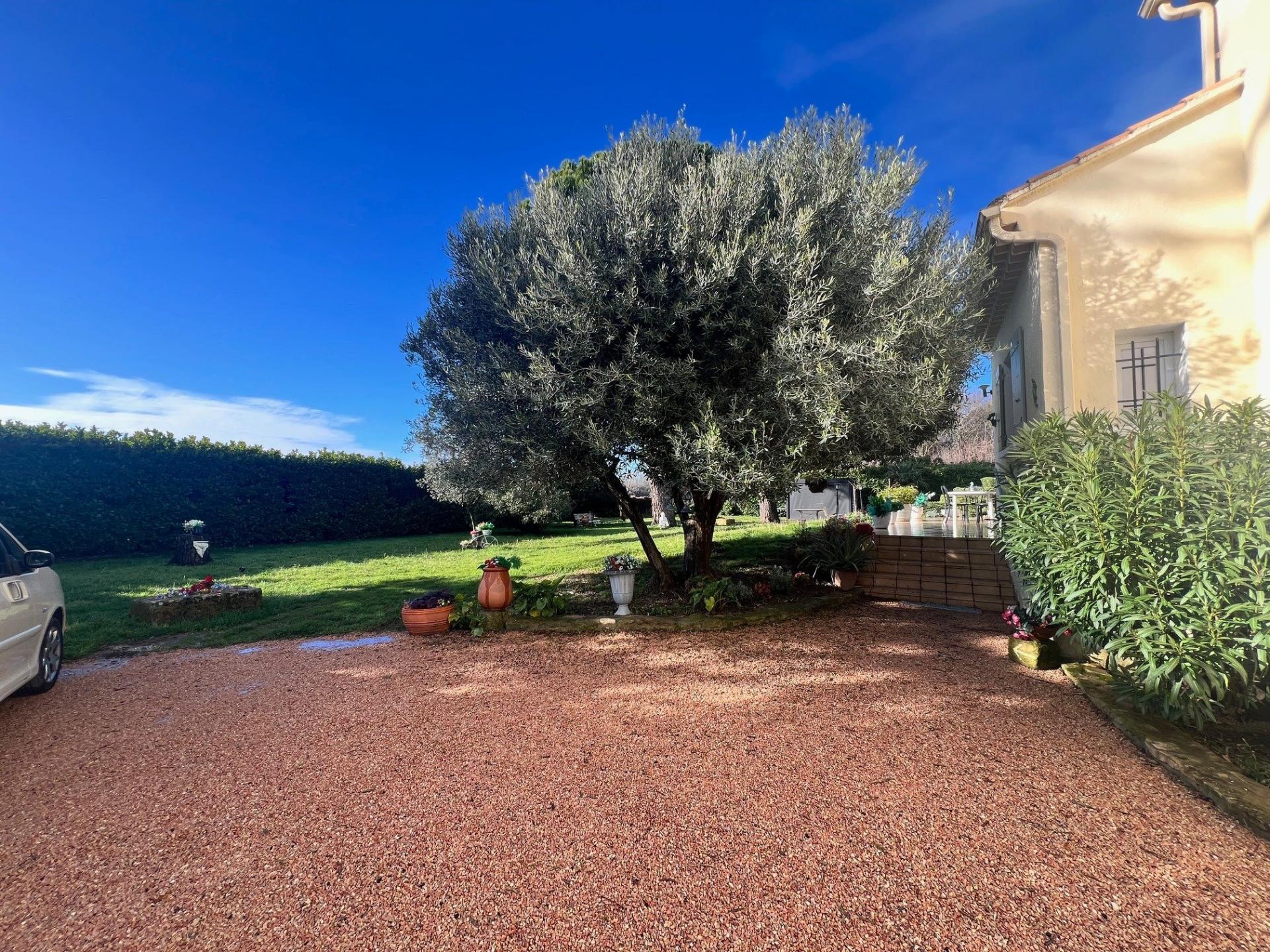 Photo 14 de l'annonce.