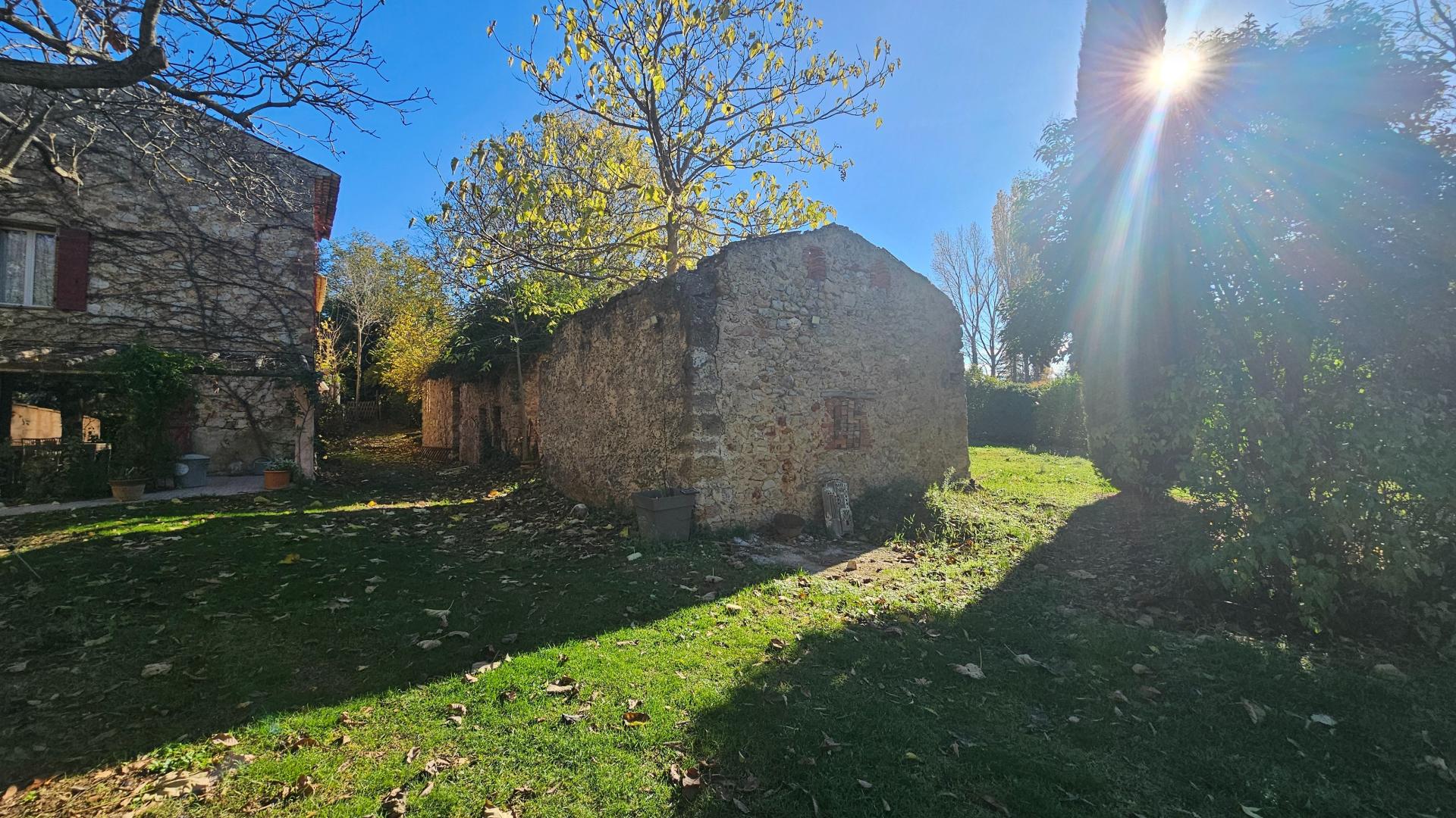 Photo 17 de l'annonce.