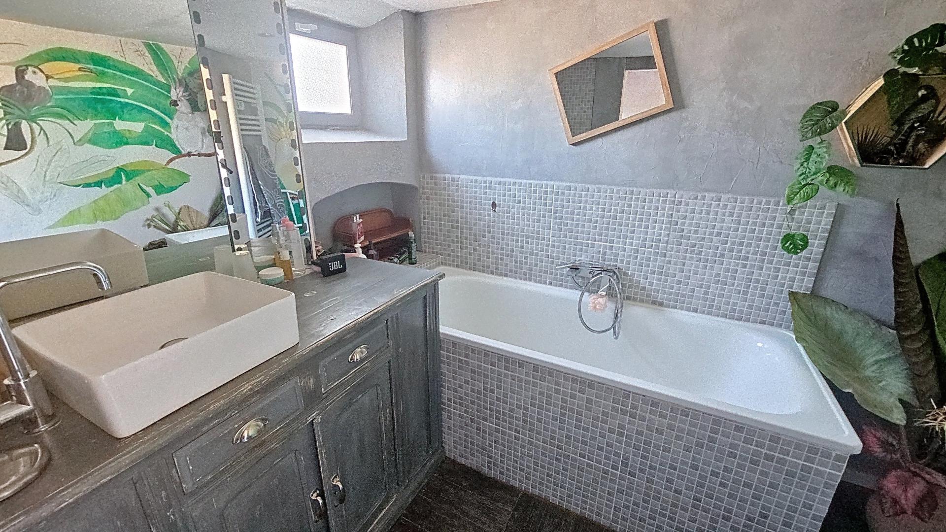 Photo 16 de l'annonce.