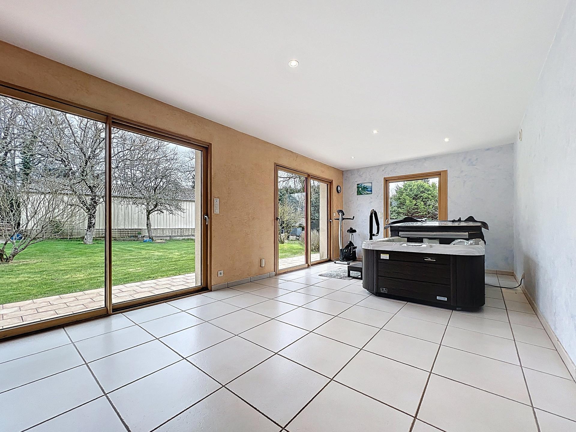 Photo 9 de l'annonce.