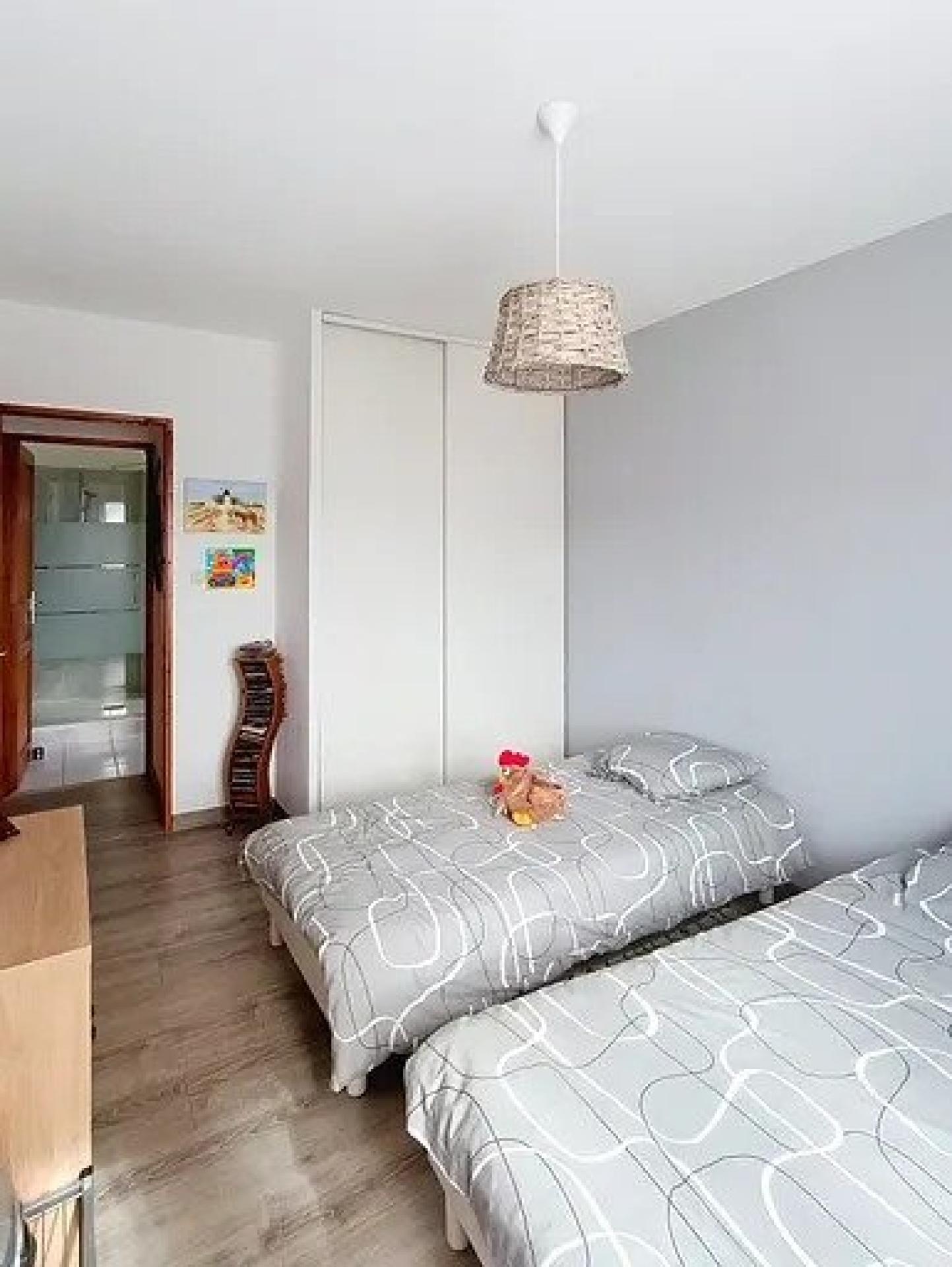 Photo 12 of the listing.