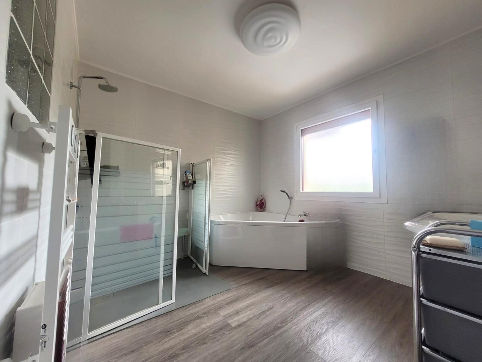 Photo 11 de l'annonce.