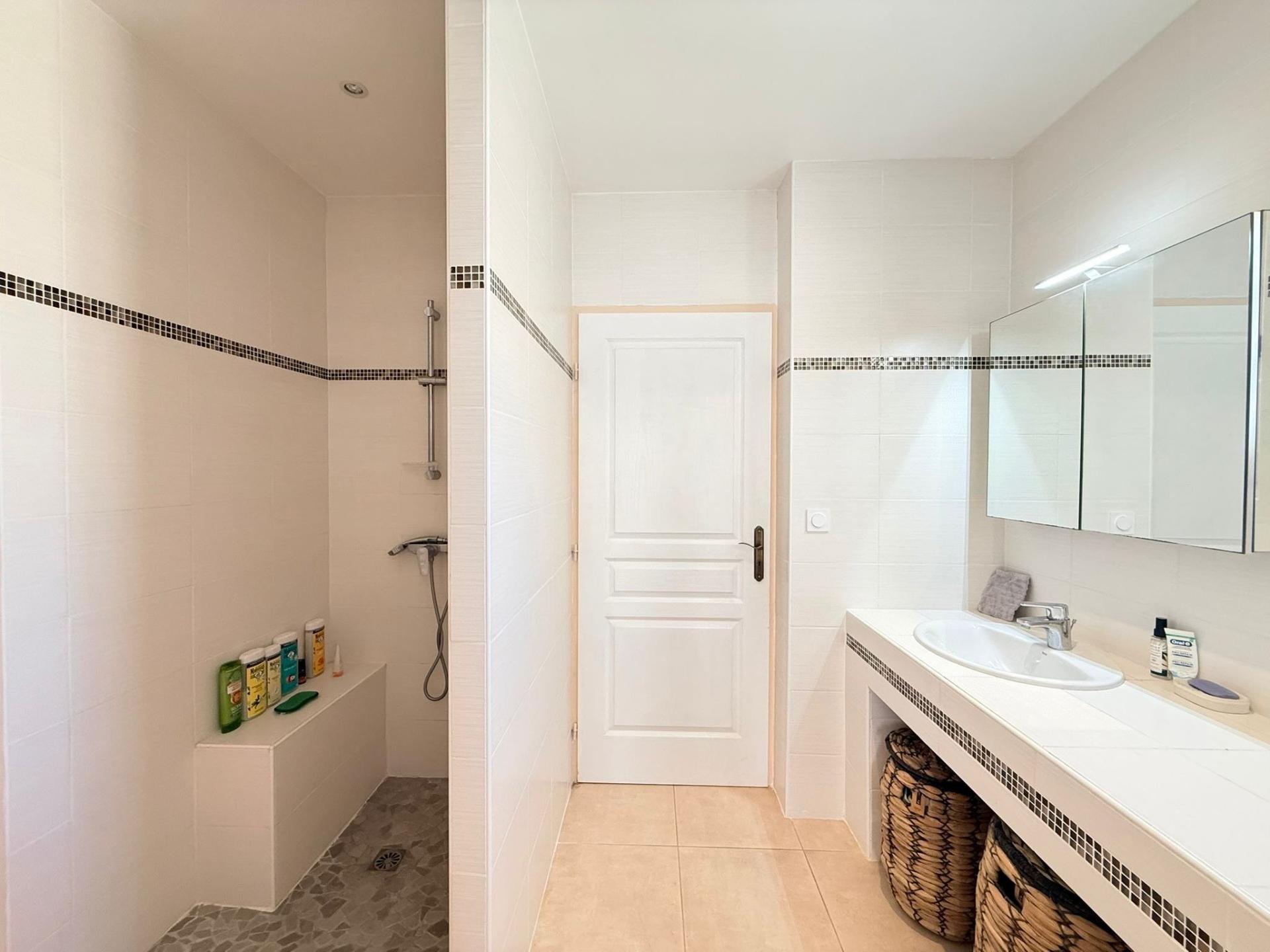 Photo 13 de l'annonce.