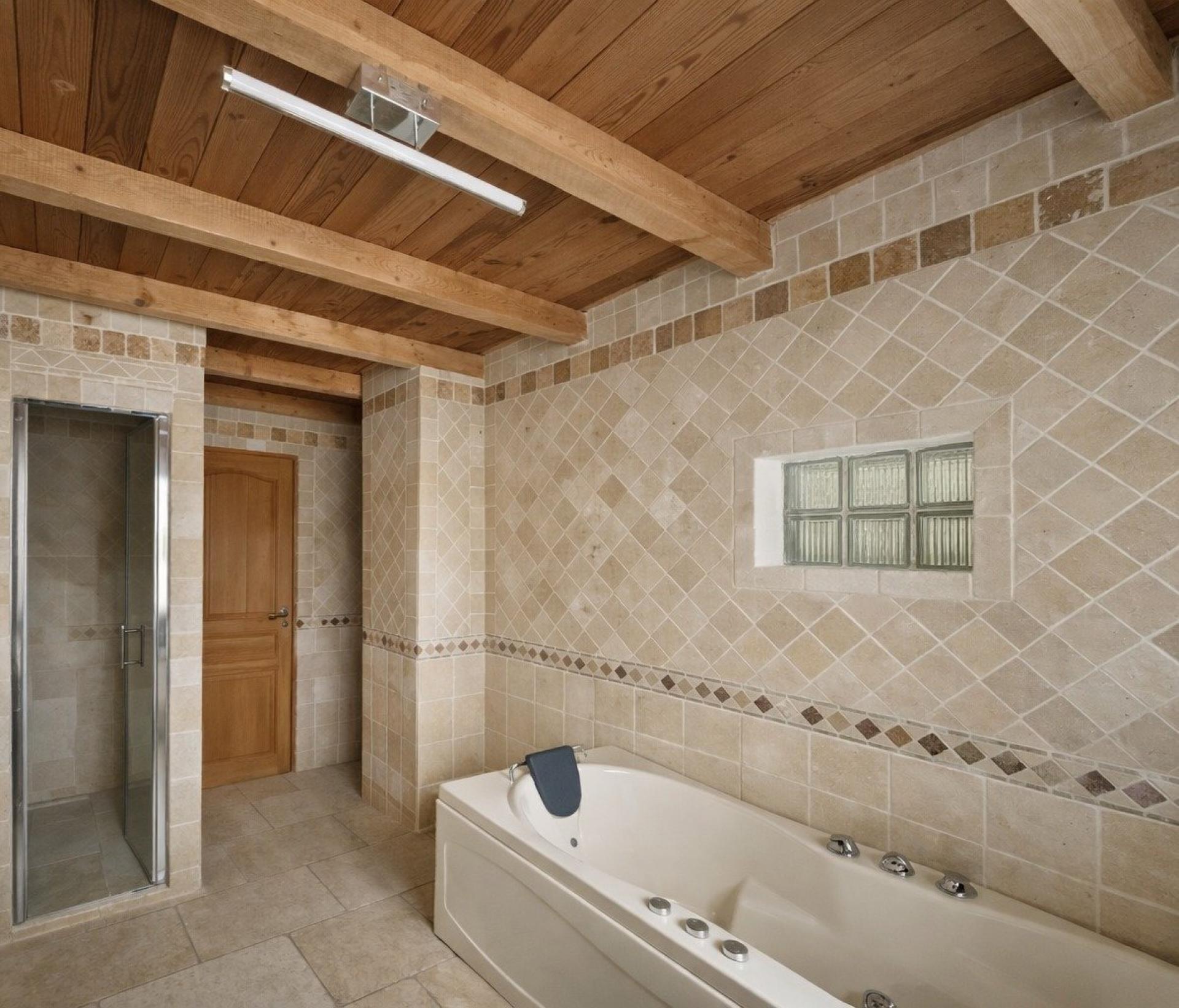 Photo 9 of the listing.