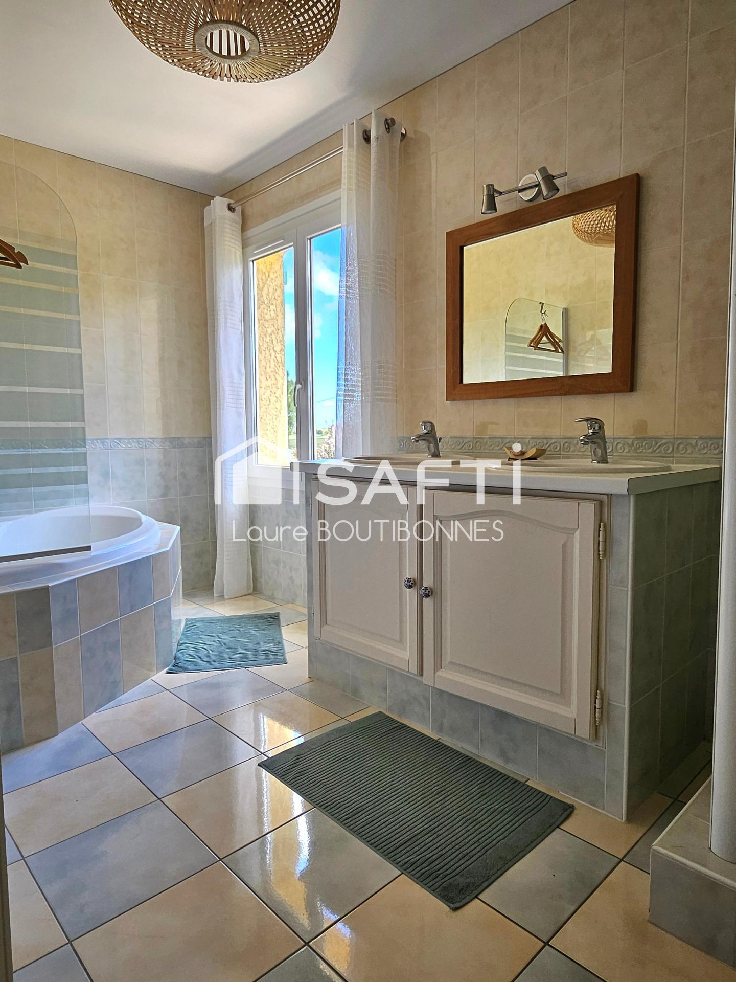 Photo SAFTI — Maison 6 pièces, 172 m² à Saint Sulpice La Pointe 5