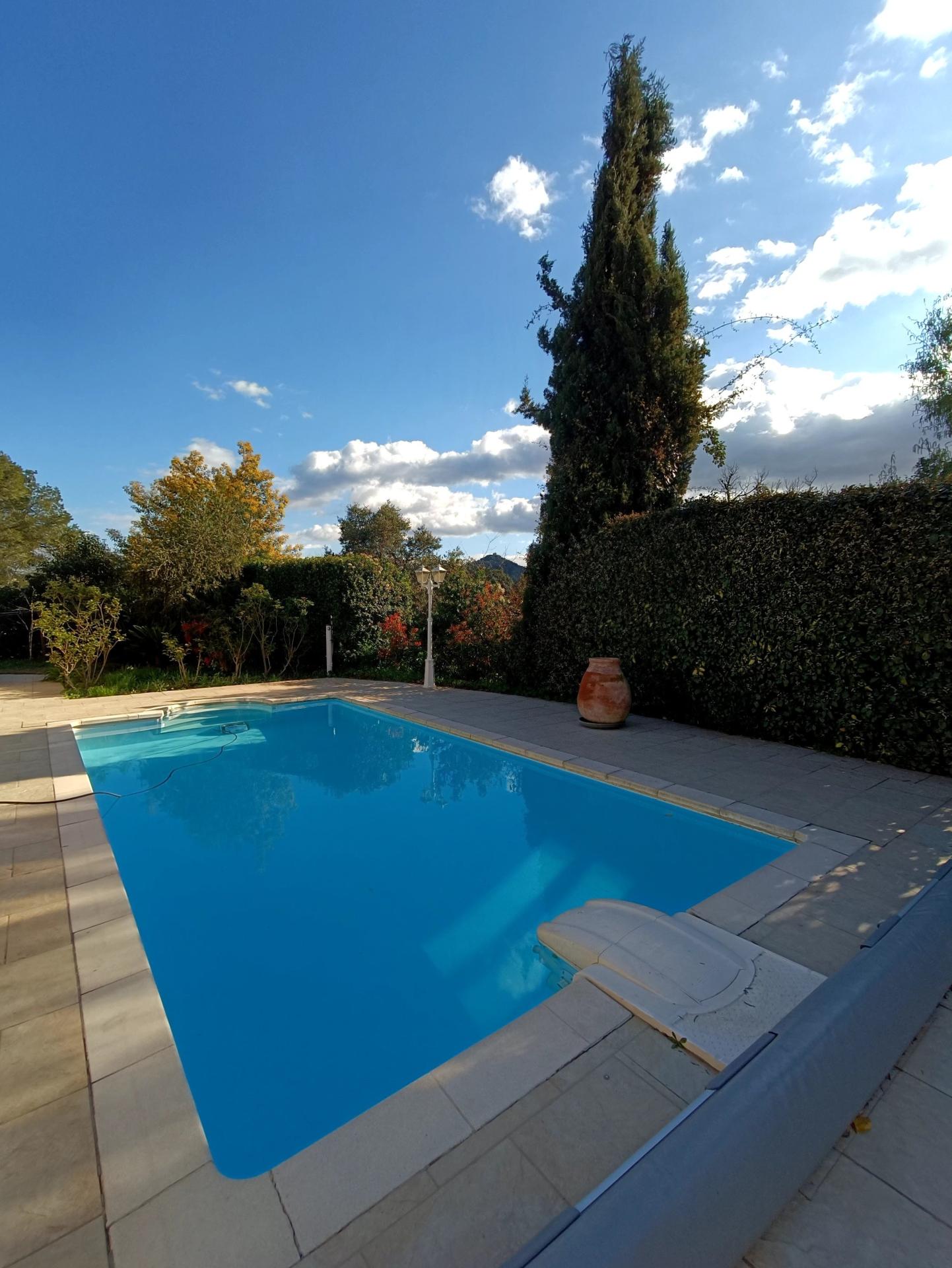 Photo 16 of the listing.