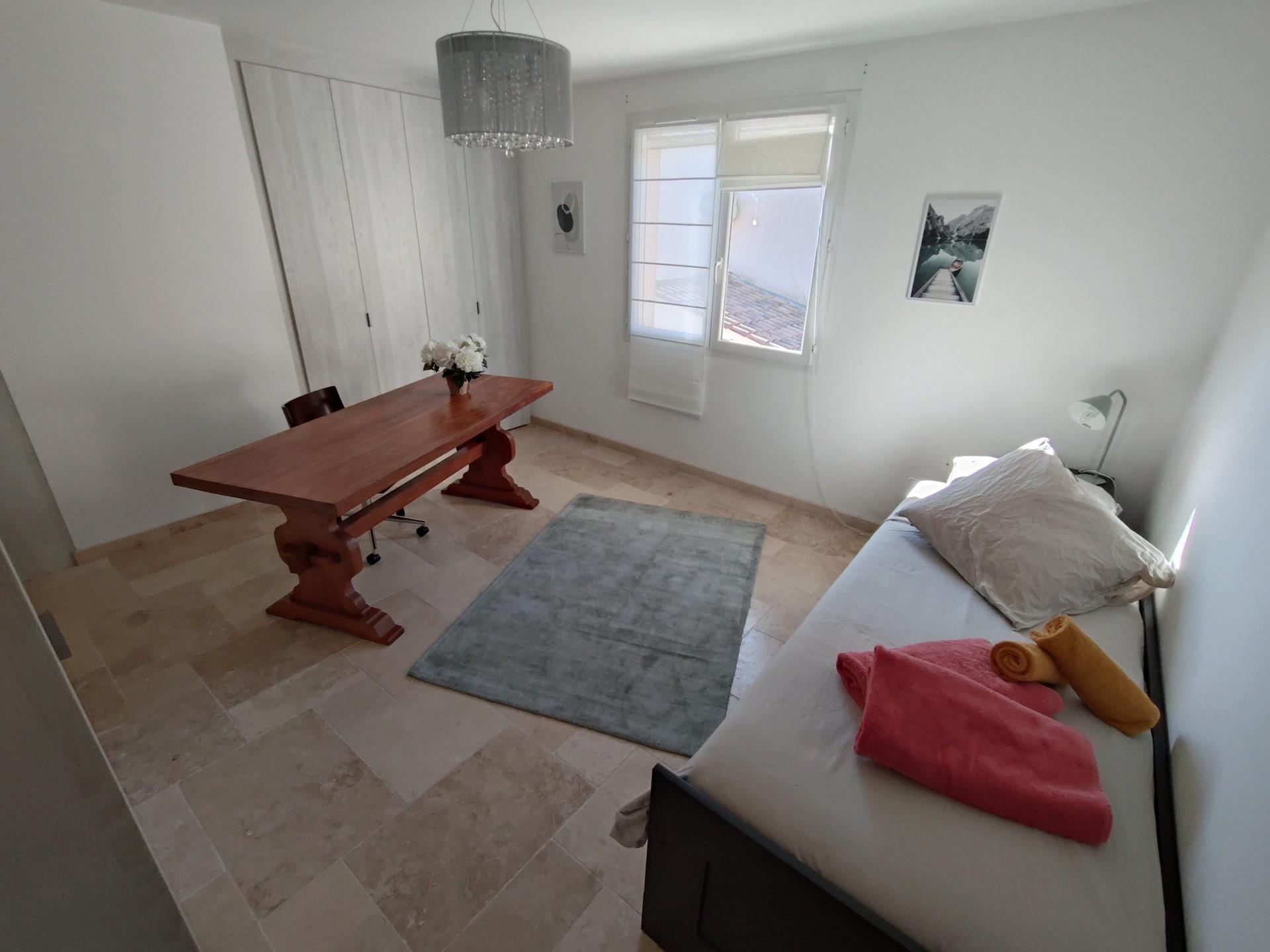 Photo 8 of the listing.