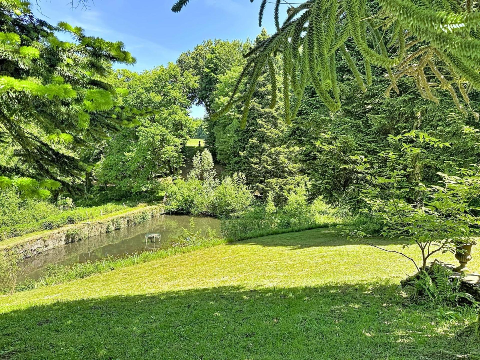 Photo 12 of the listing.