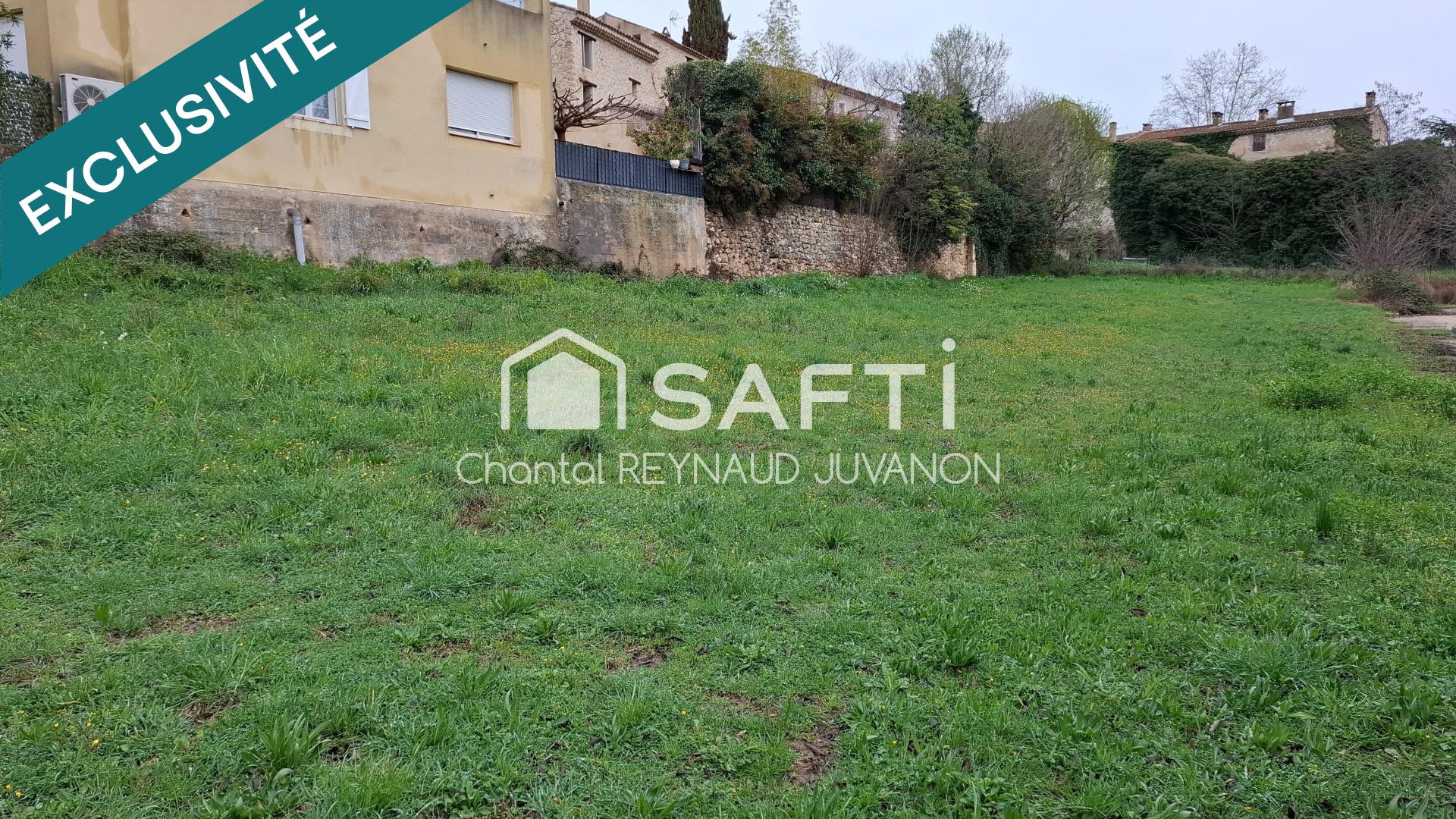 Parcelle constructible de 358 m², exposition Sud/Est