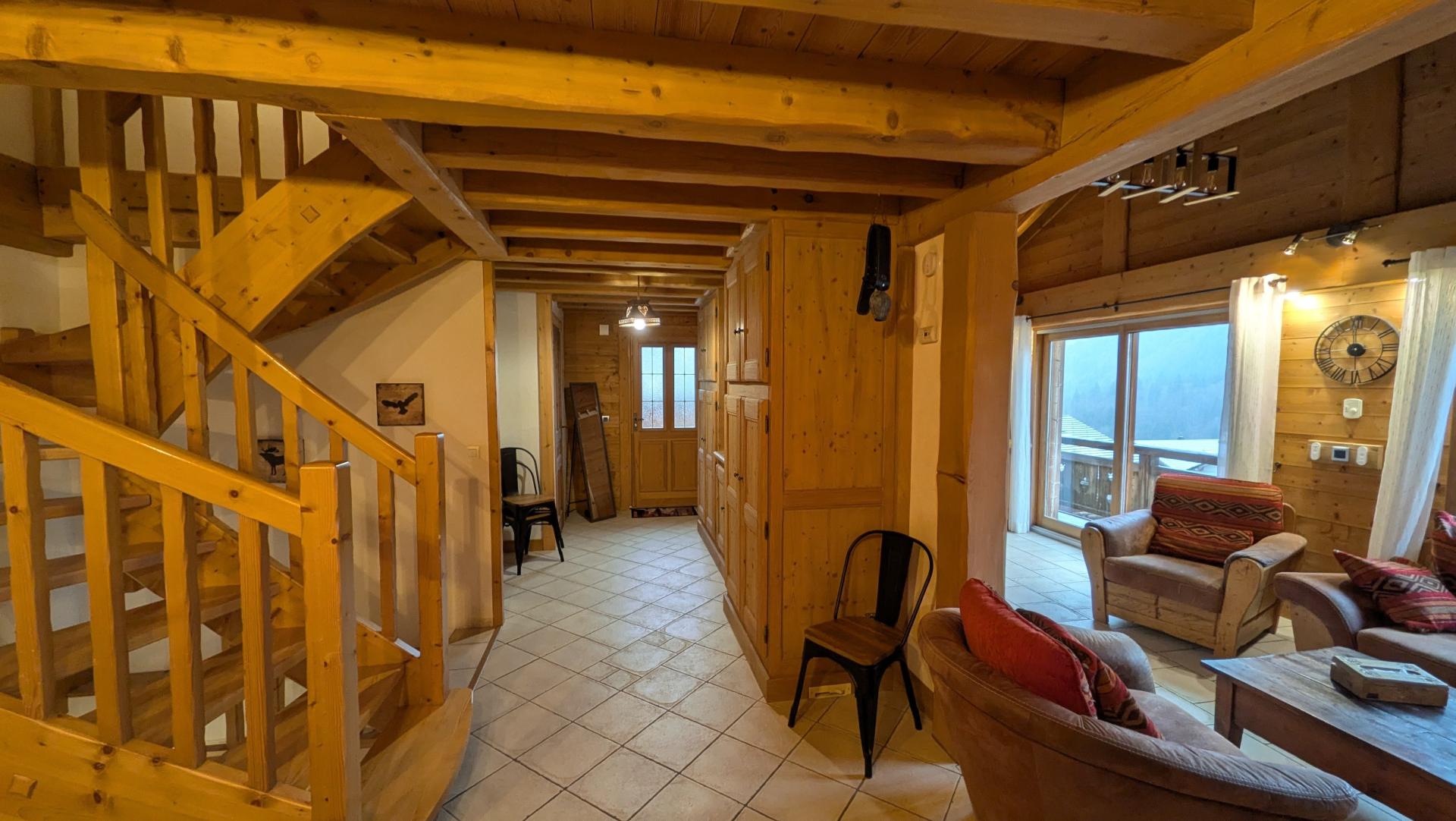 Photo 6 of the listing.