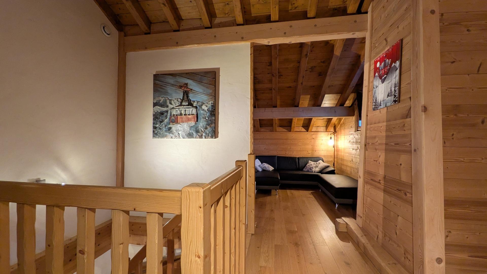 Photo 11 of the listing.