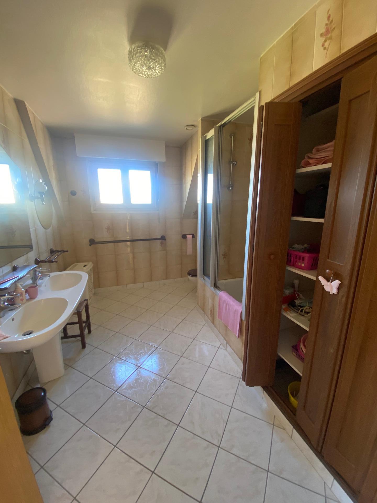 Photo 12 of the listing.