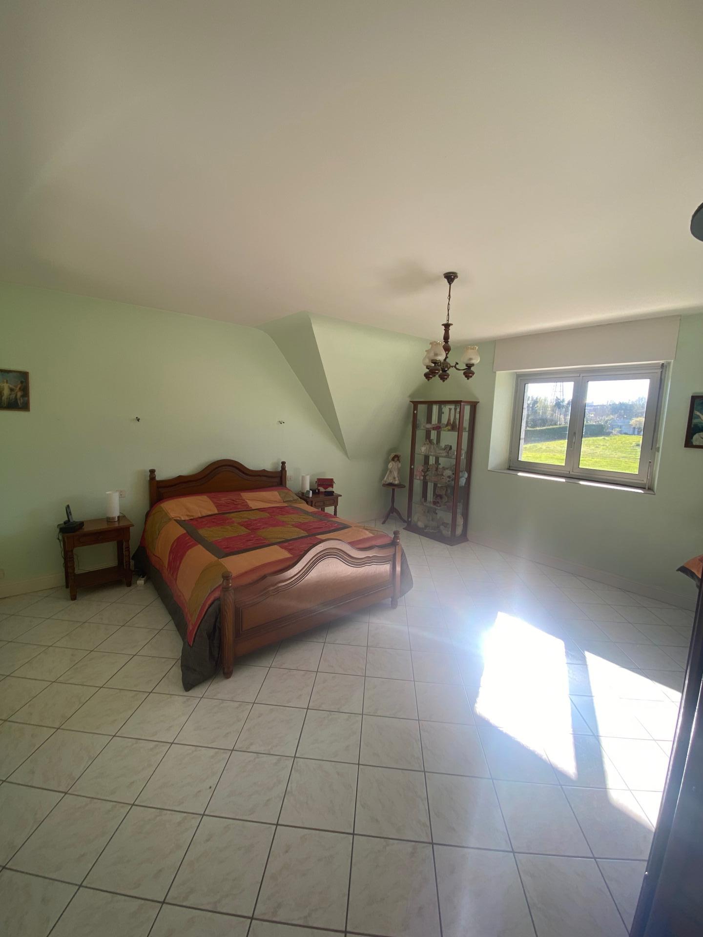 Photo 16 of the listing.