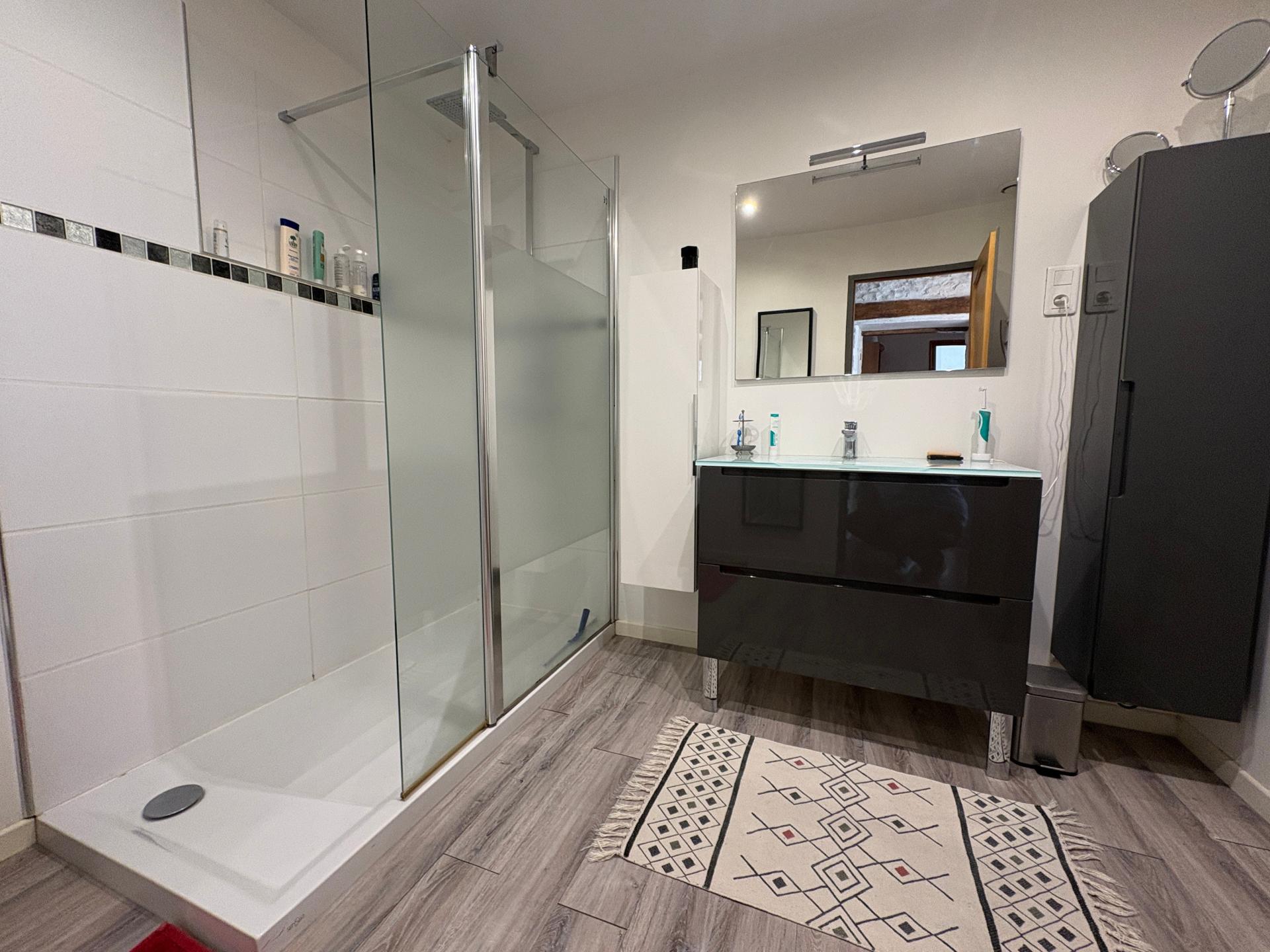 Photo 9 de l'annonce.