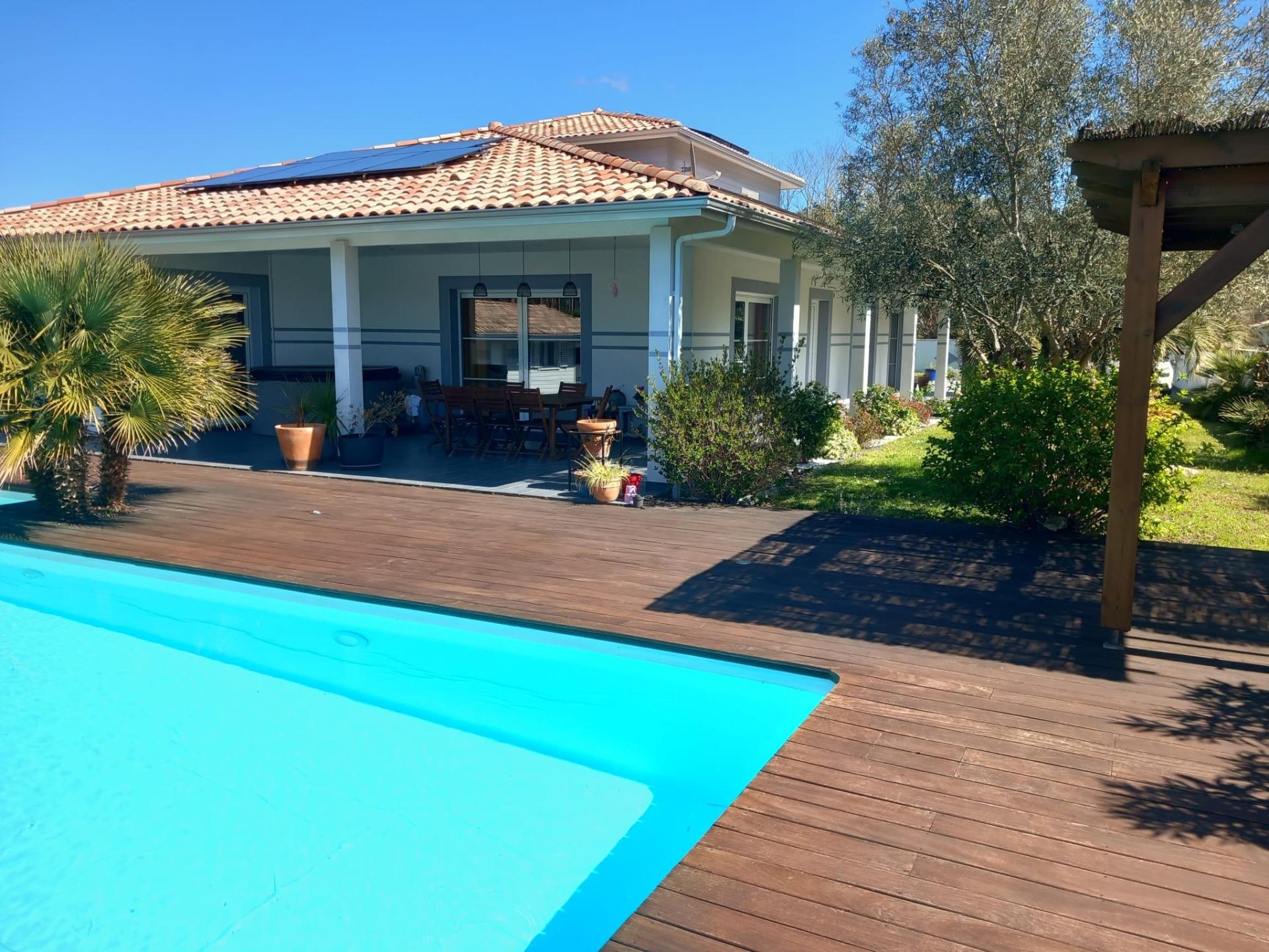 Photo 19 de l'annonce.