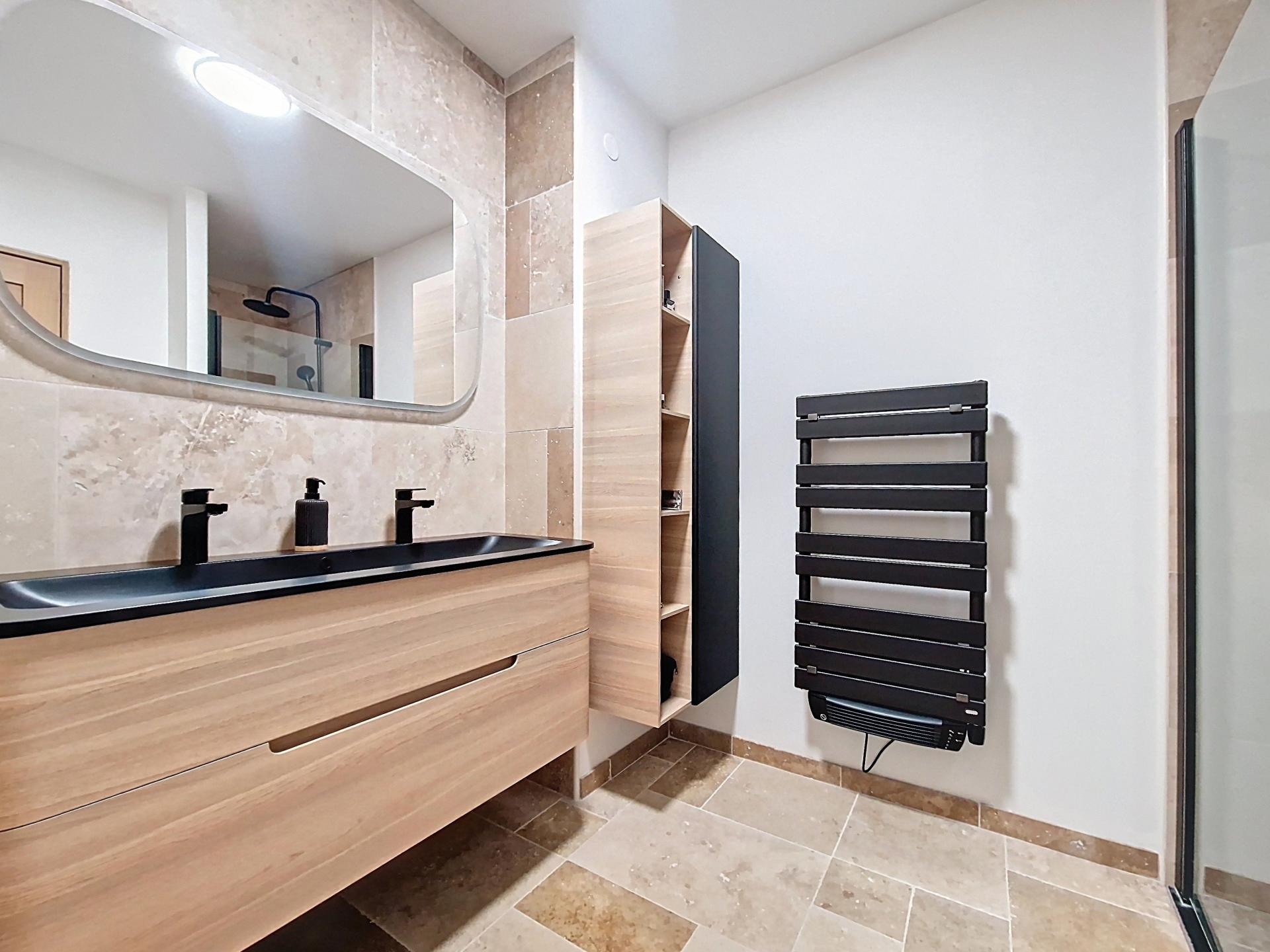 Photo 14 de l'annonce.