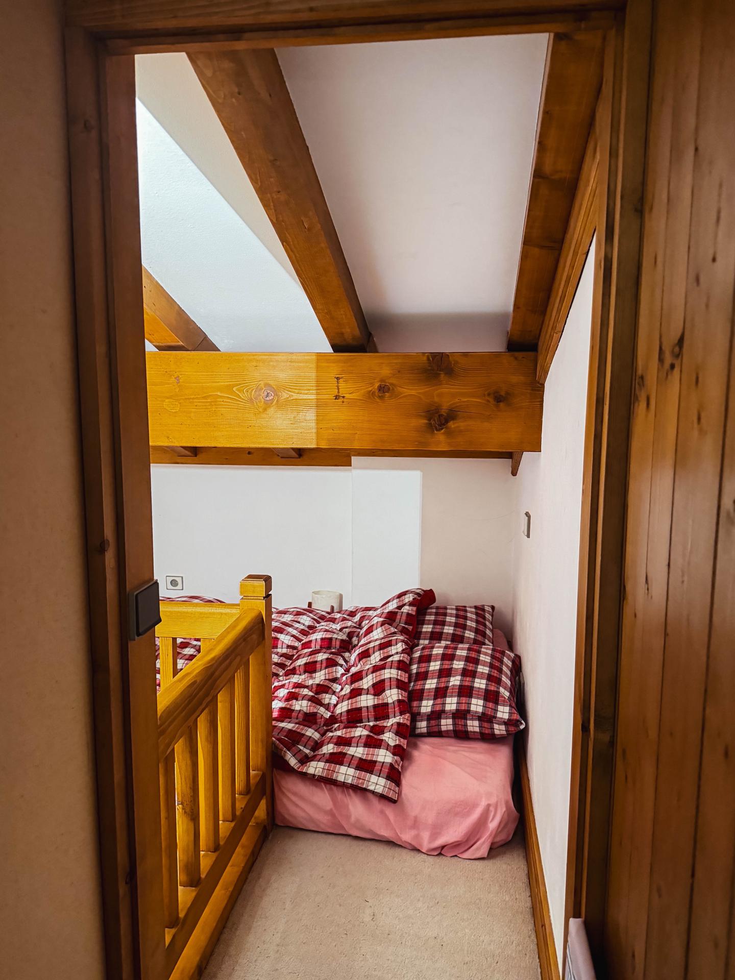 Photo 16 of the listing.