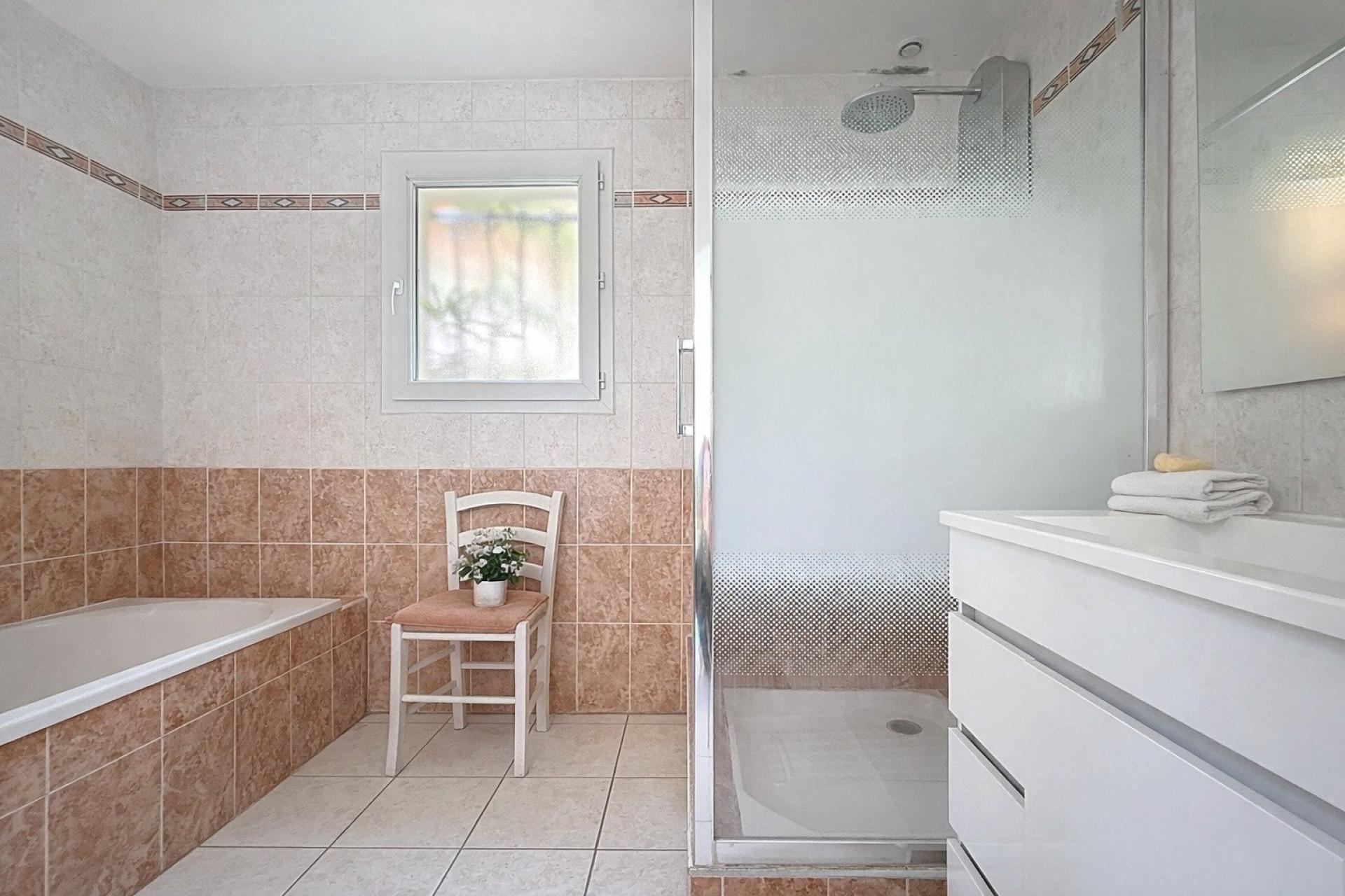 Photo 9 de l'annonce.