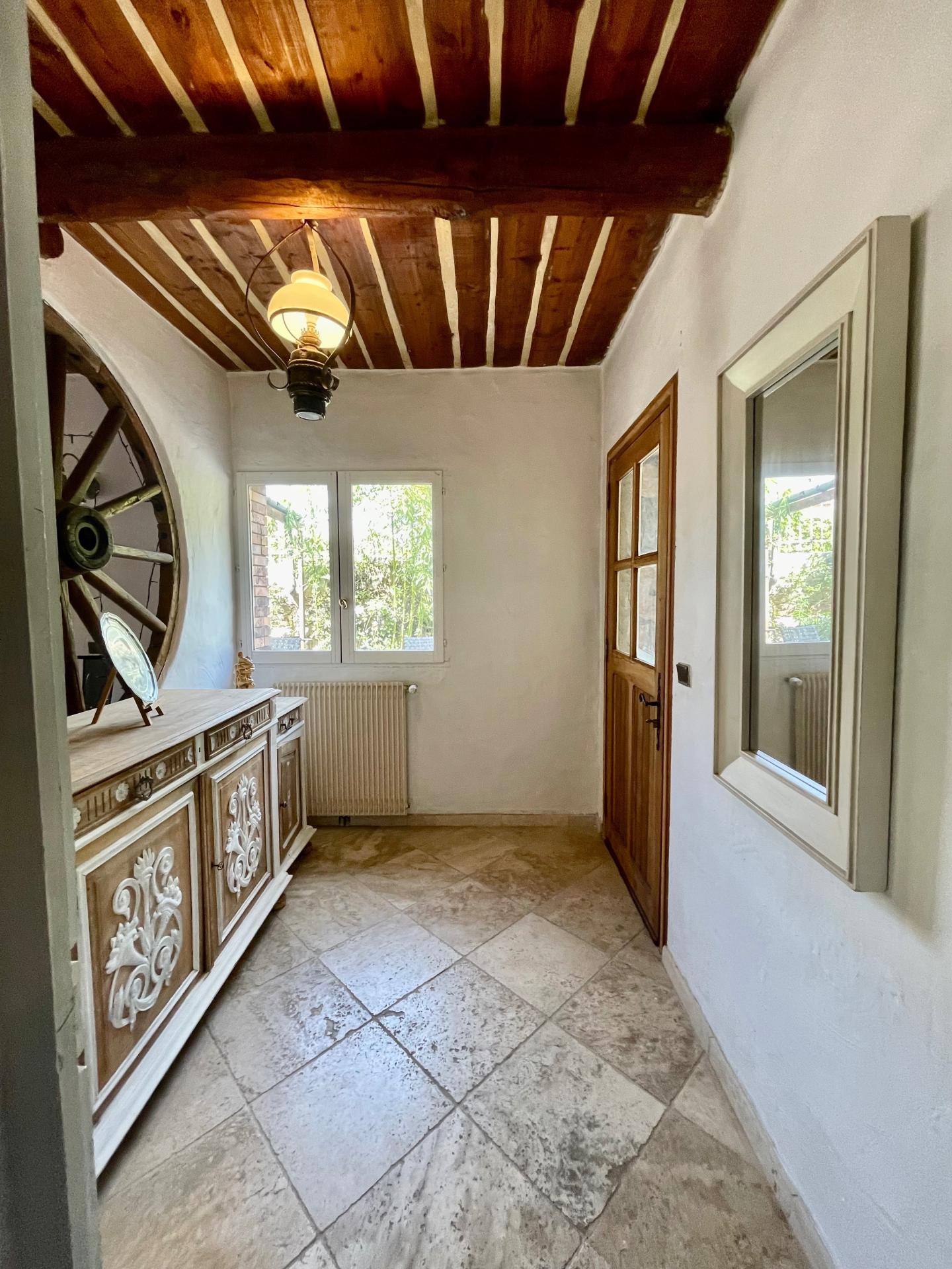 Photo 13 of the listing.