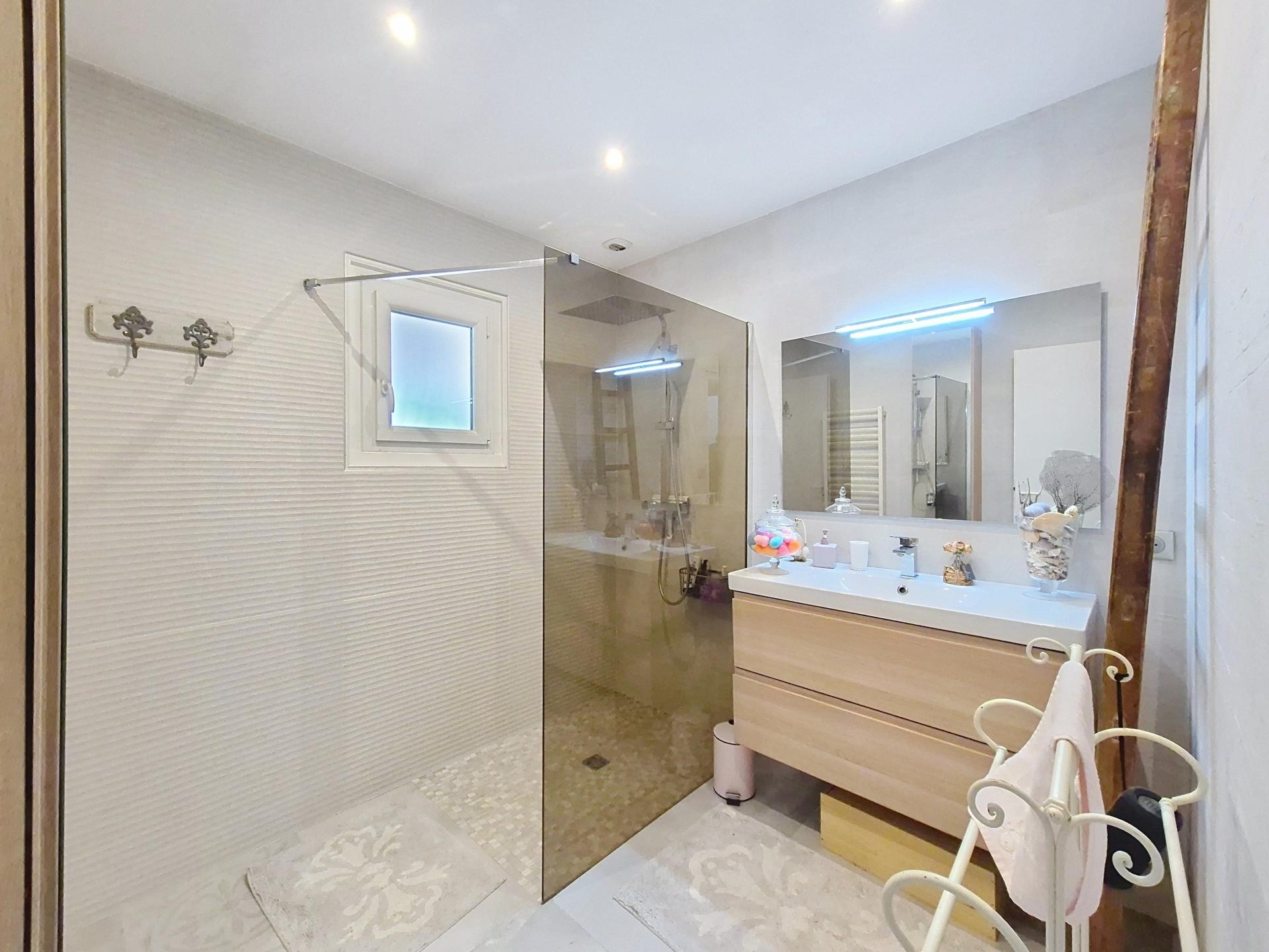 Photo 11 de l'annonce.