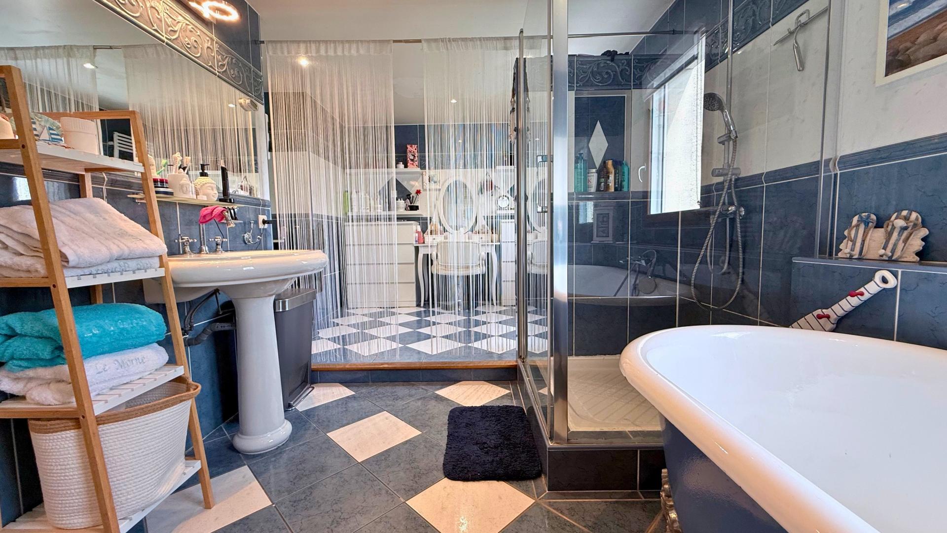 Photo 6 de l'annonce.