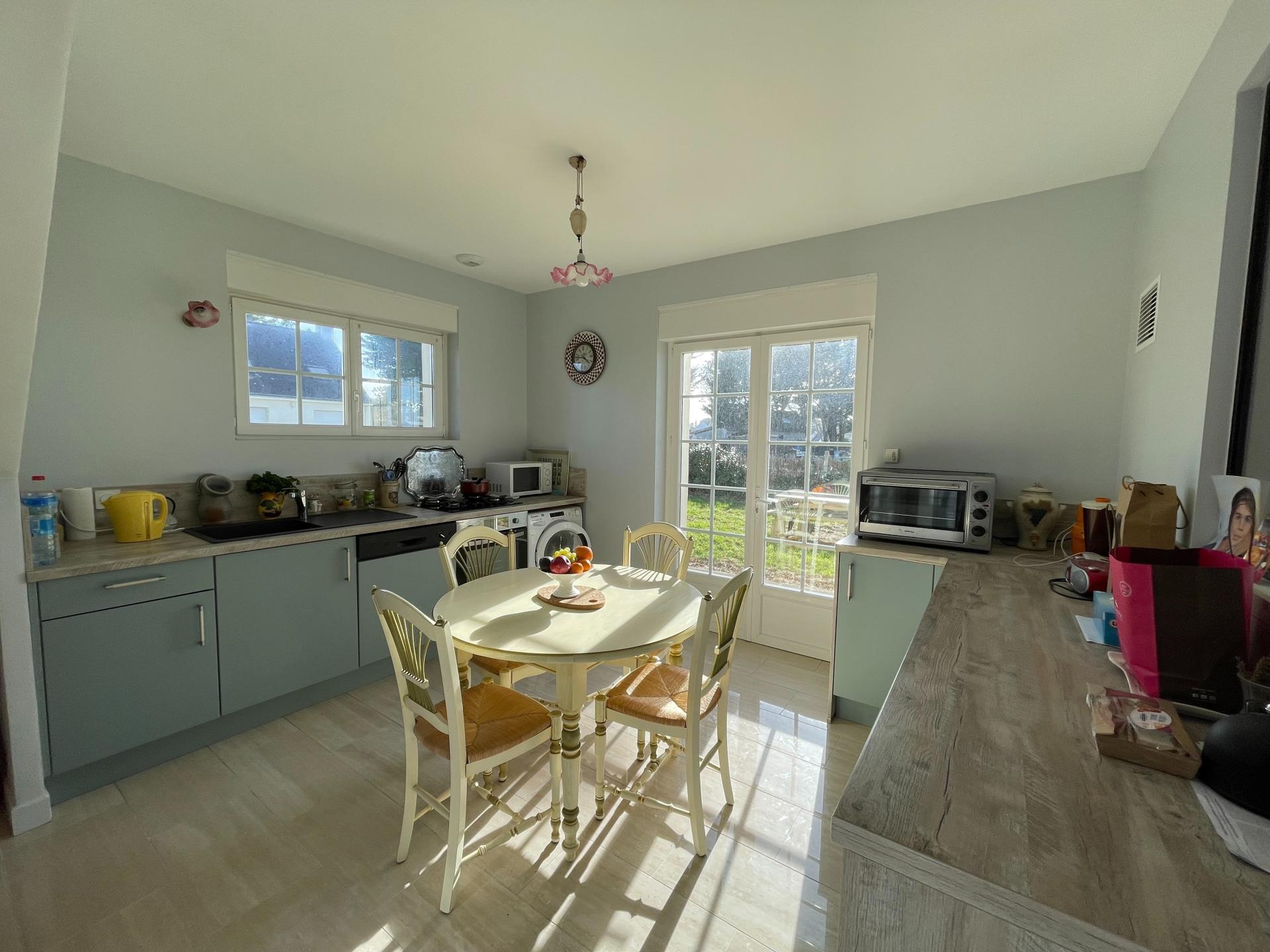 Photo 4 of the listing.