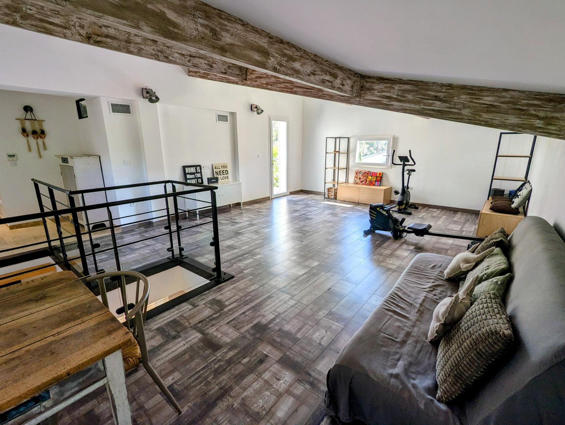 Photo 15 de l'annonce.