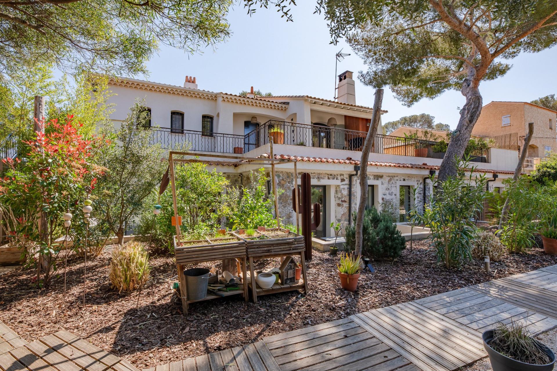 Photo 25 de l'annonce.