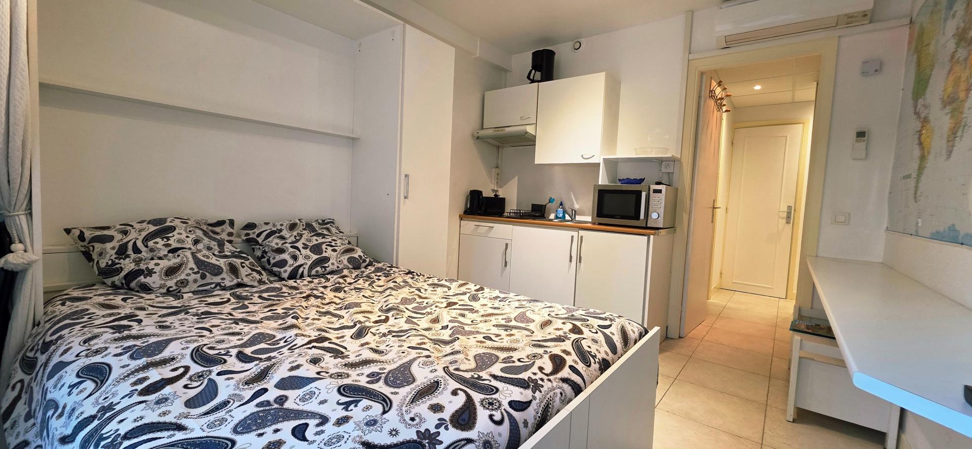 Photo 9 of the listing.