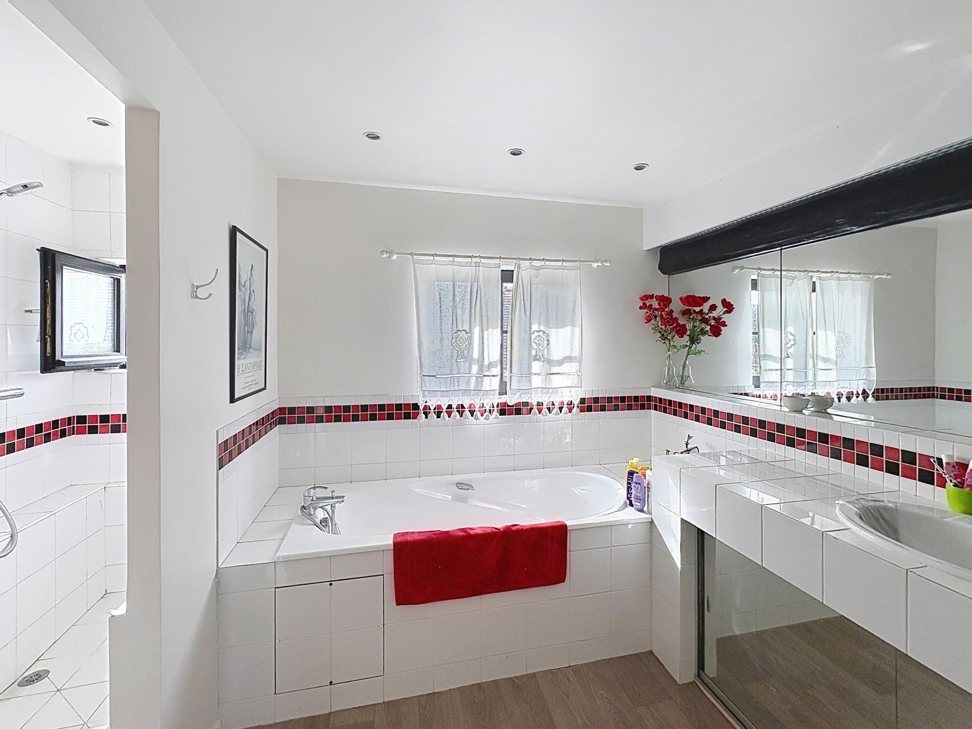 Photo 14 de l'annonce.