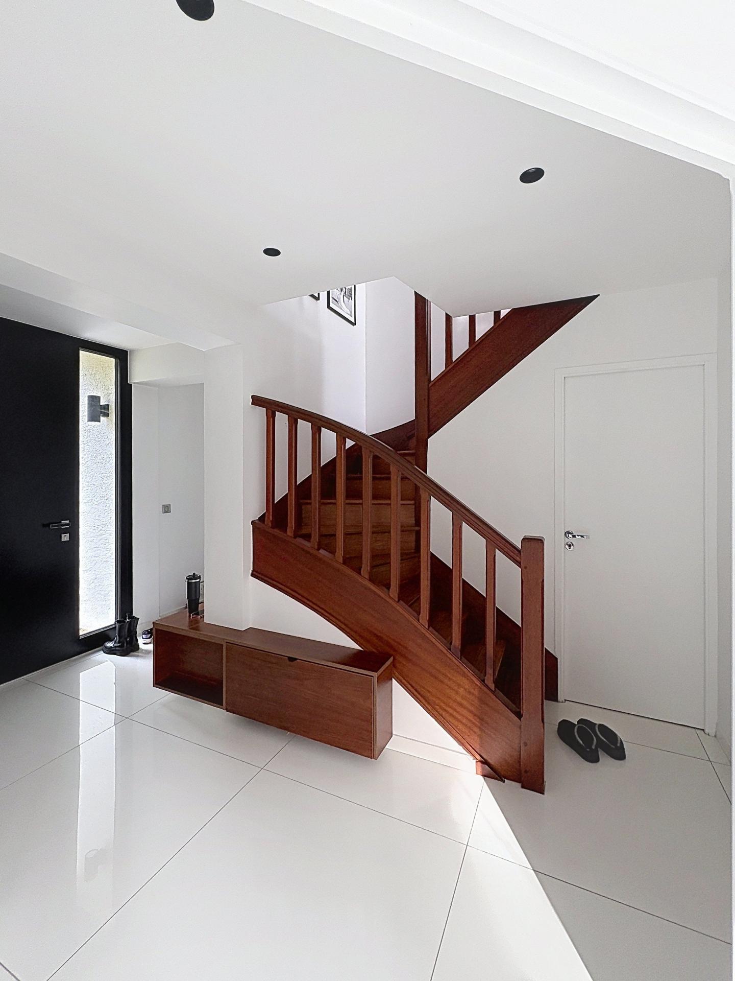 Photo 12 of the listing.