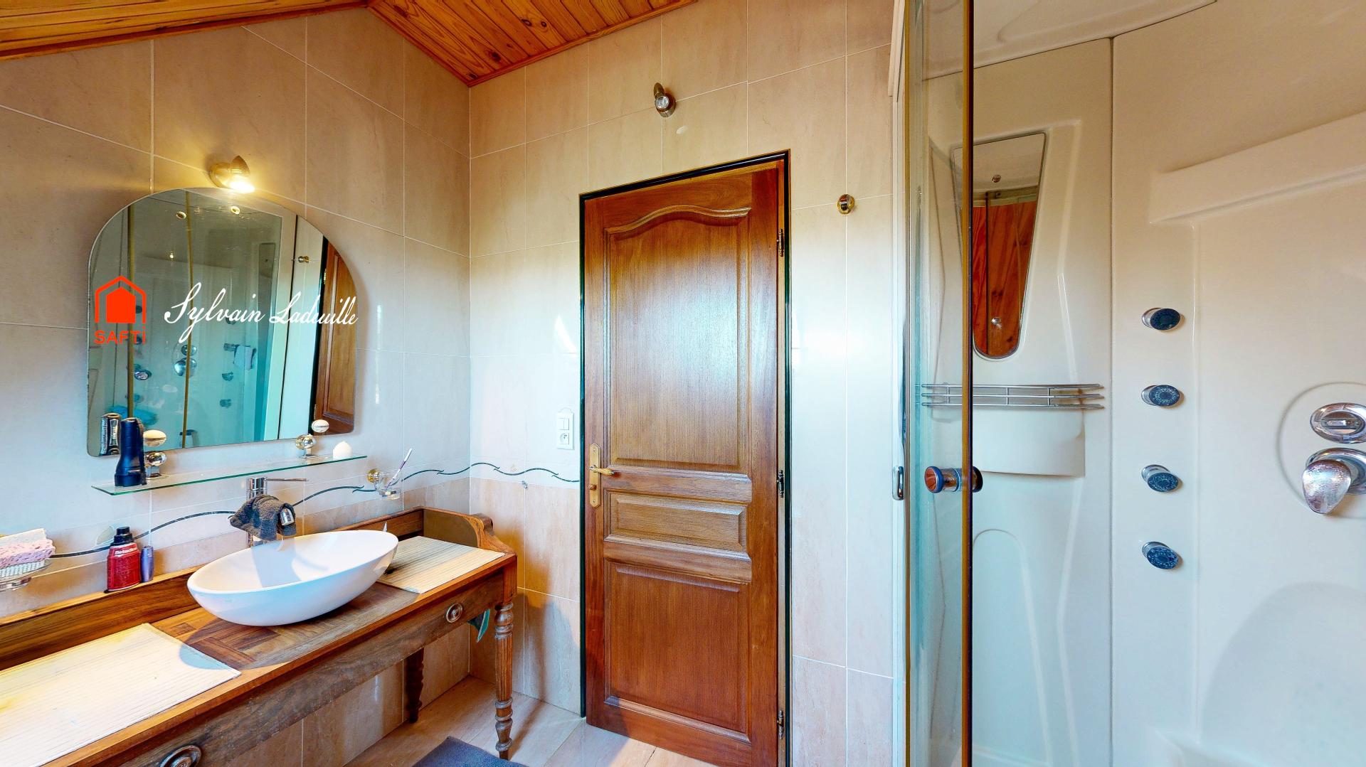 Photo 10 de l'annonce.