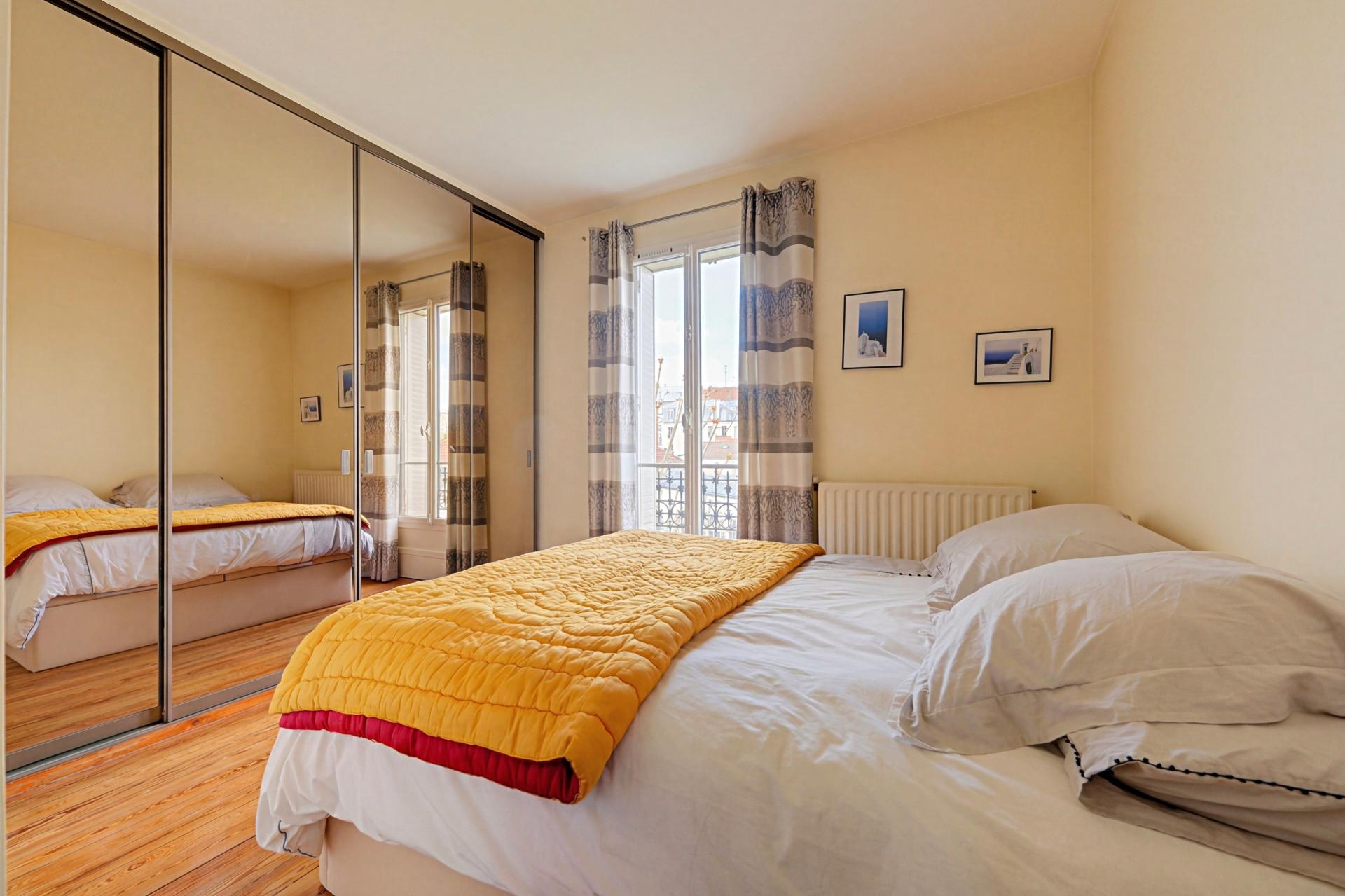 Photo 7 of the listing.