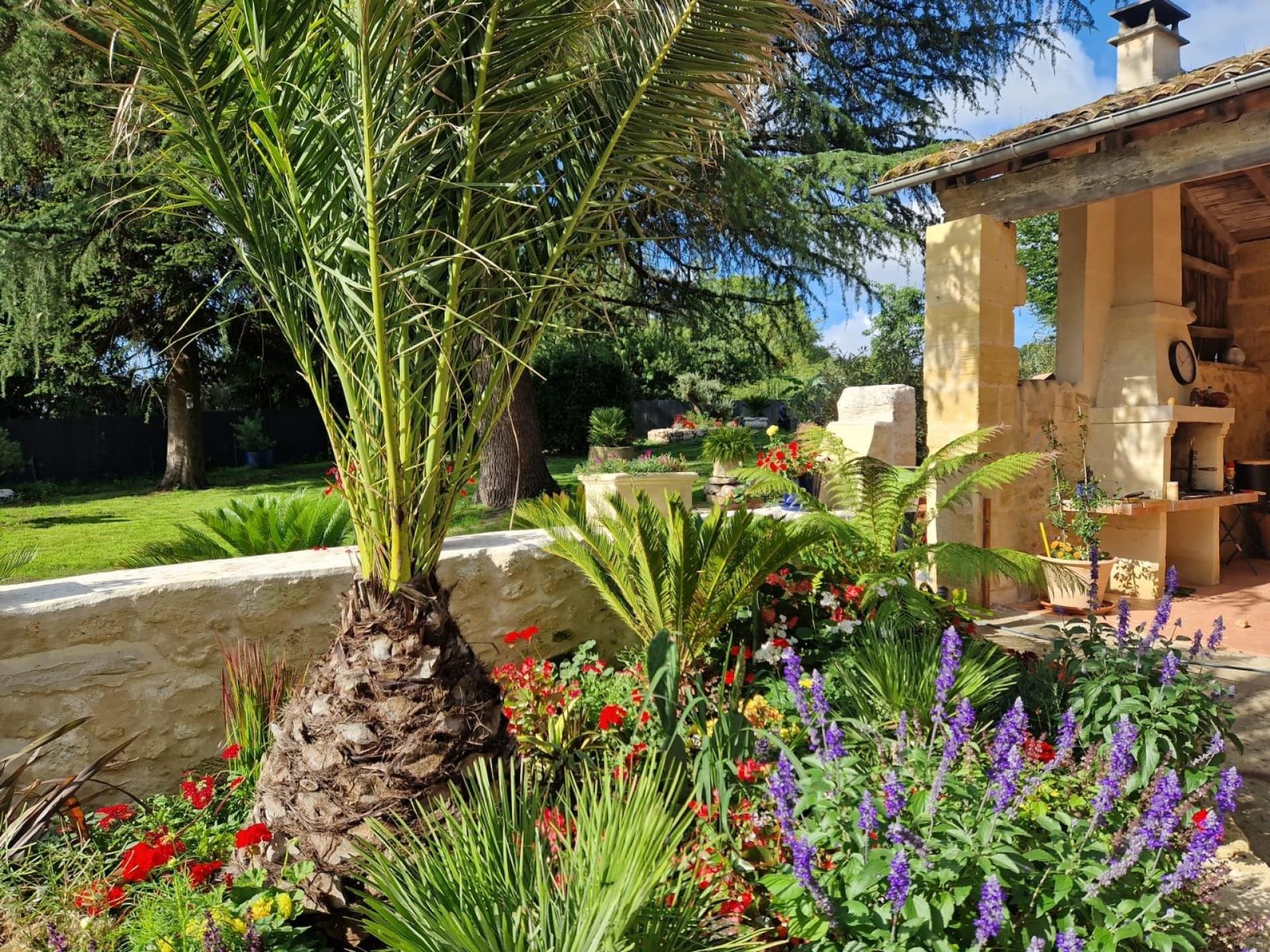 Photo 6 of the listing.